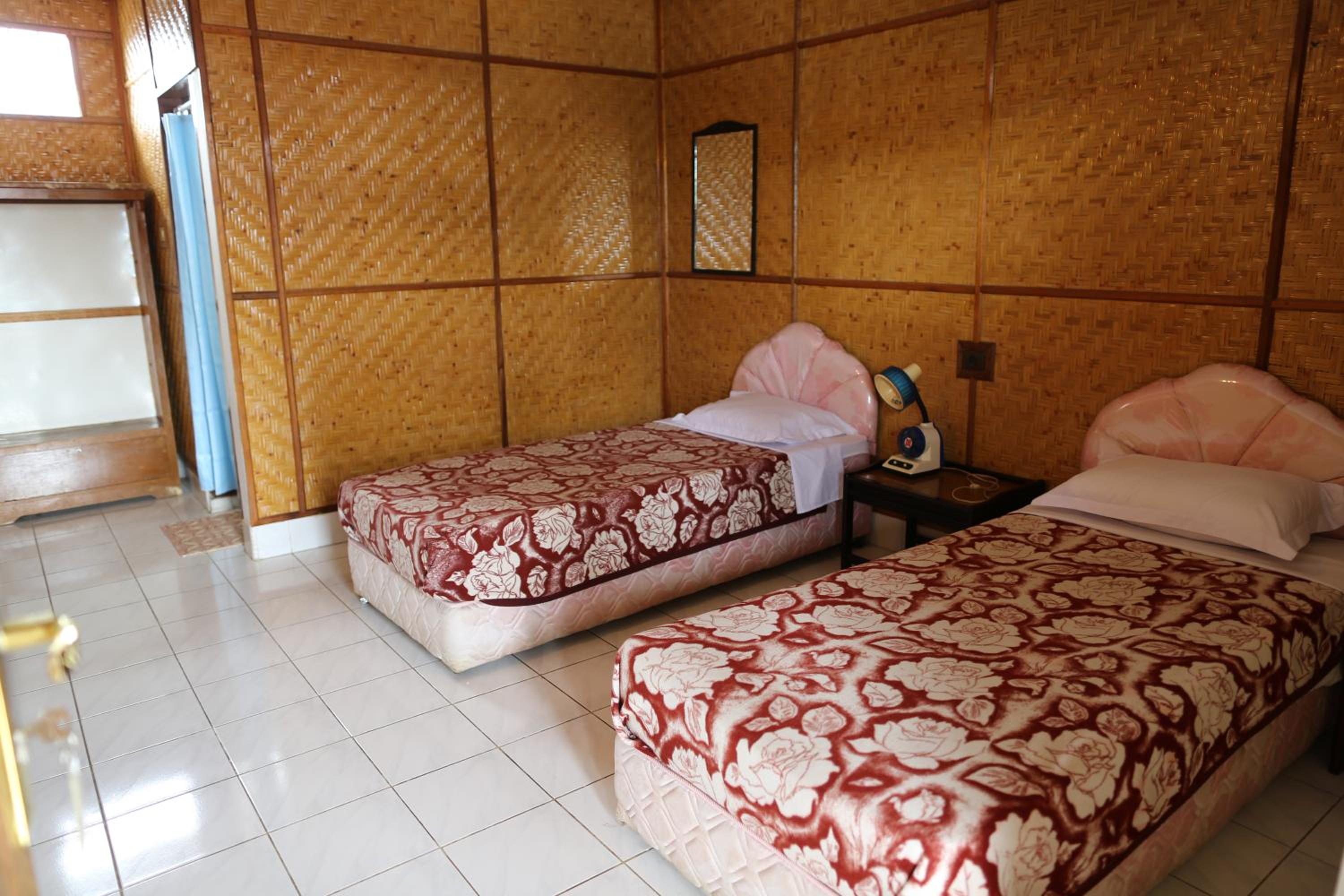 Twin Room with Mountain View photo 1