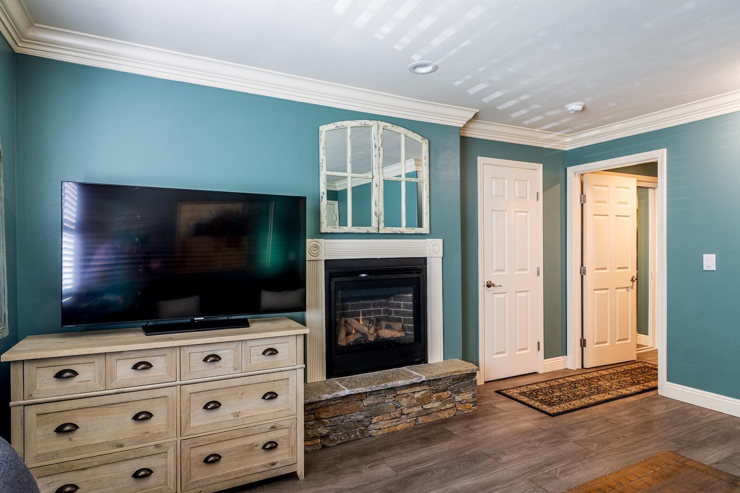 Two Queen Junior Suite - Photo 2