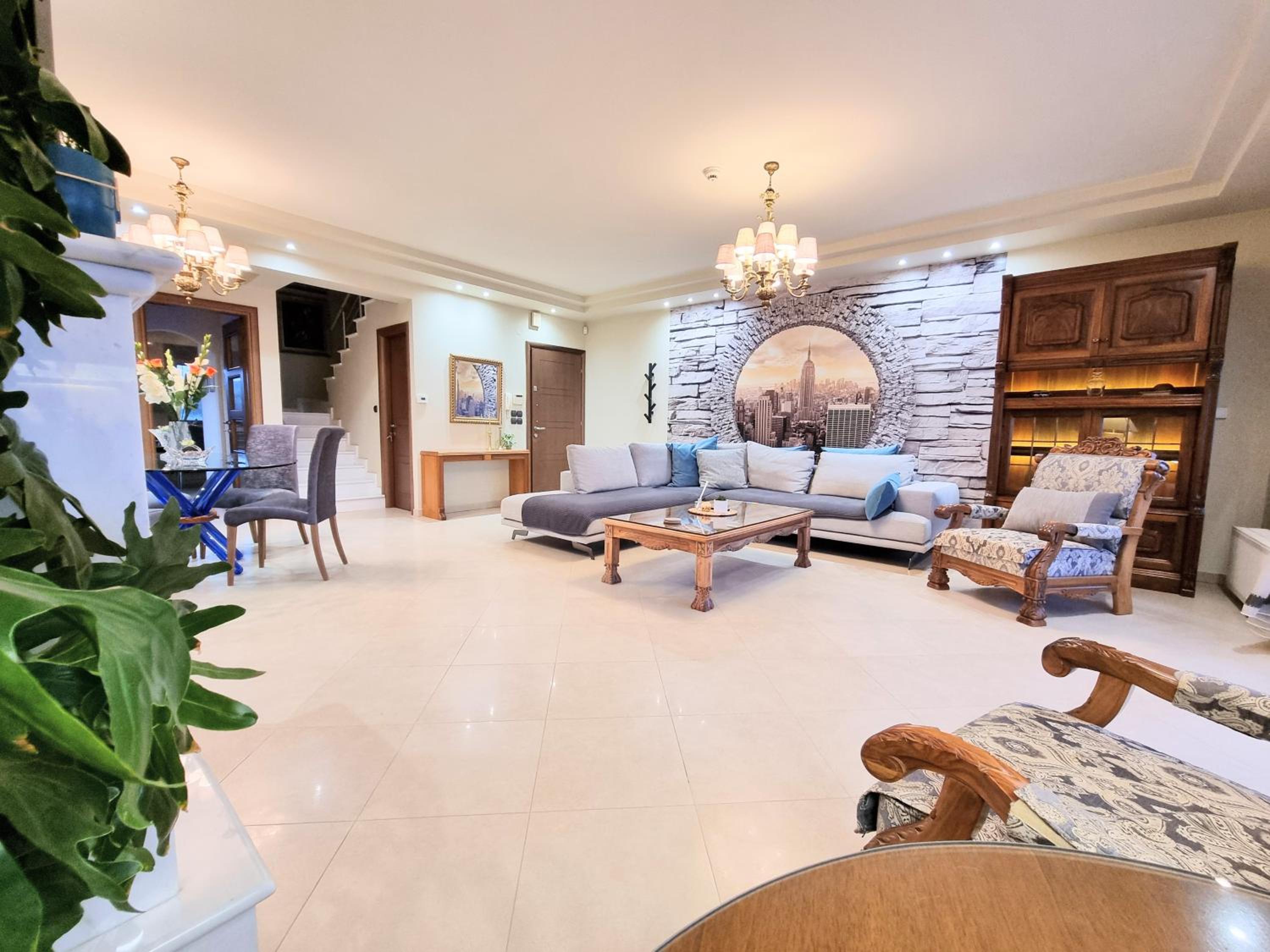 Maisonette