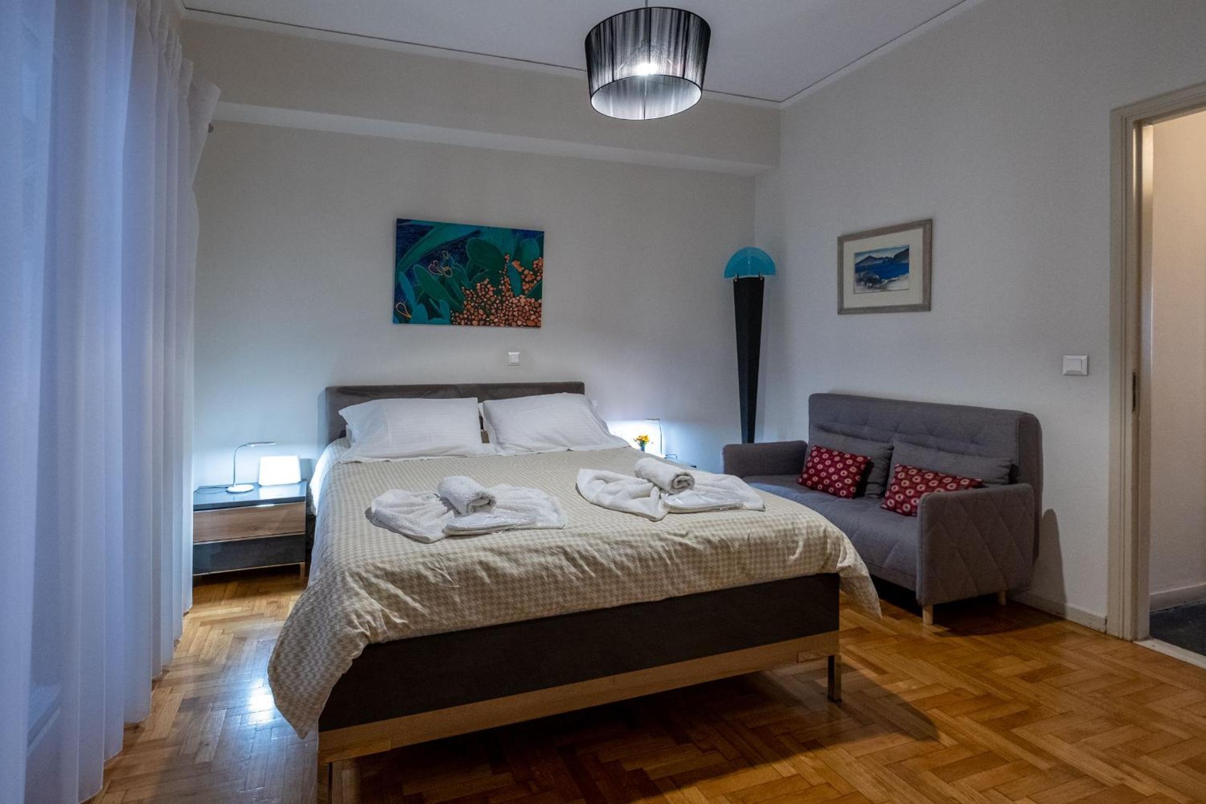 Deluxe Apartment