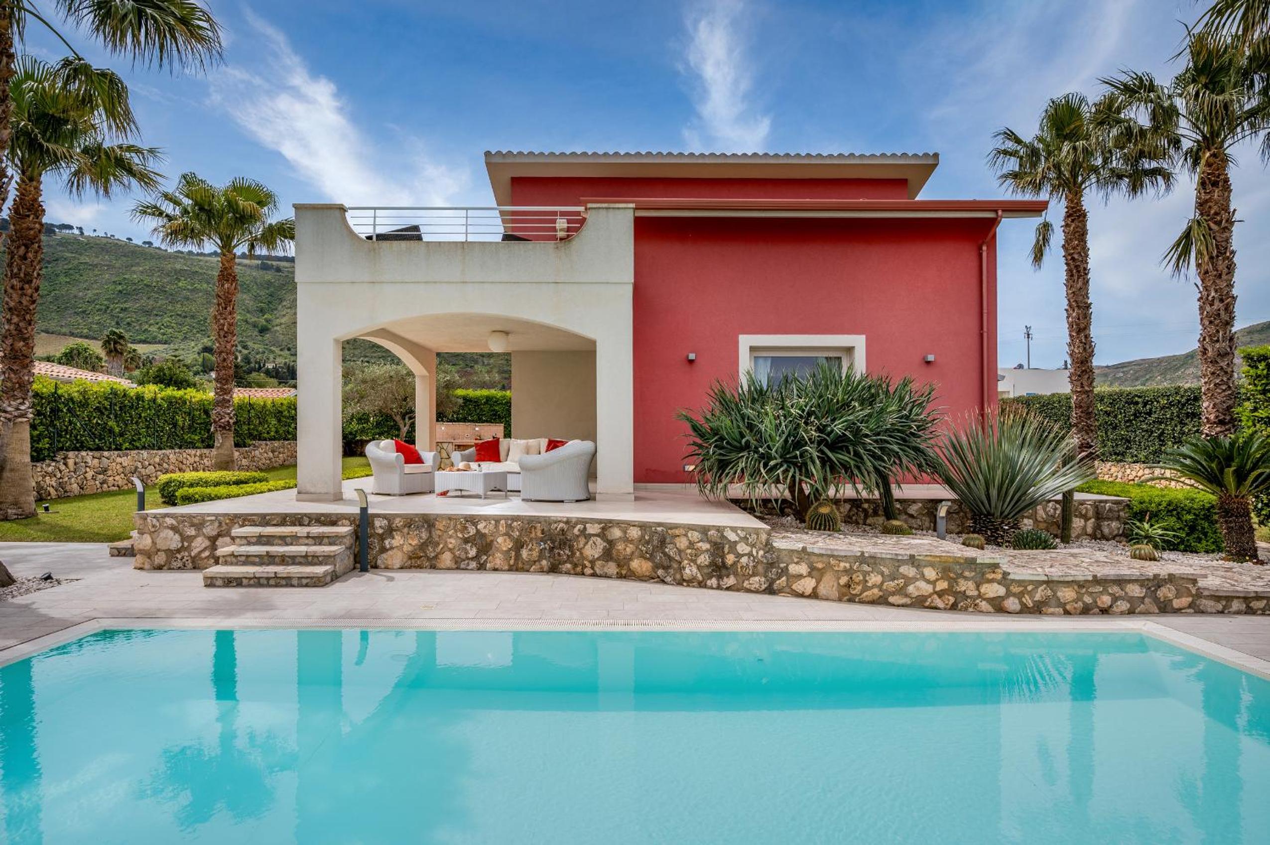 Villa with Private Pool photo 2