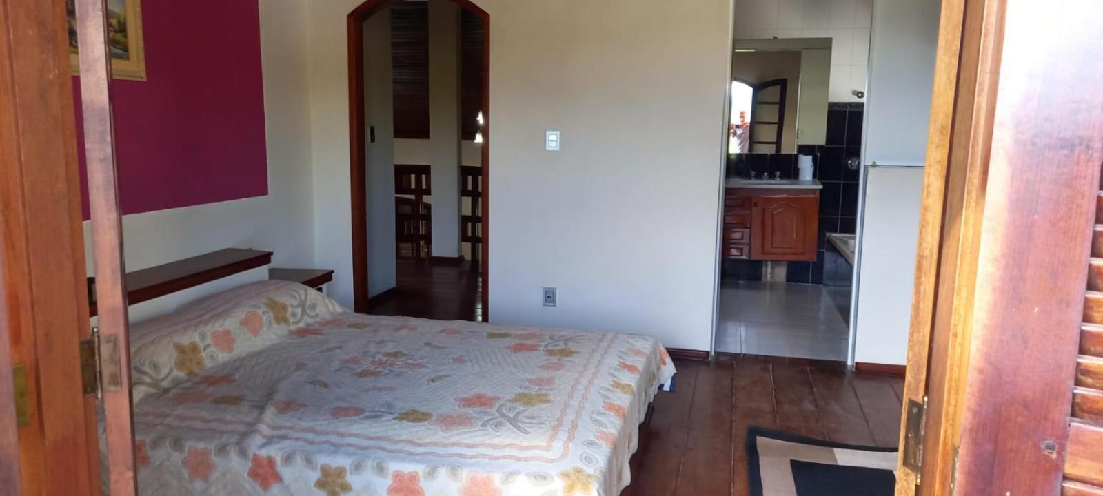 Four-Bedroom House photo 1