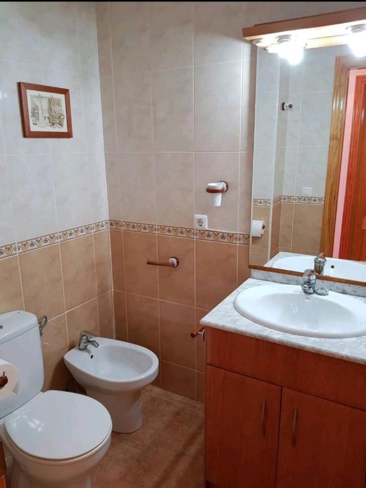 Three-Bedroom Apartment photo 3