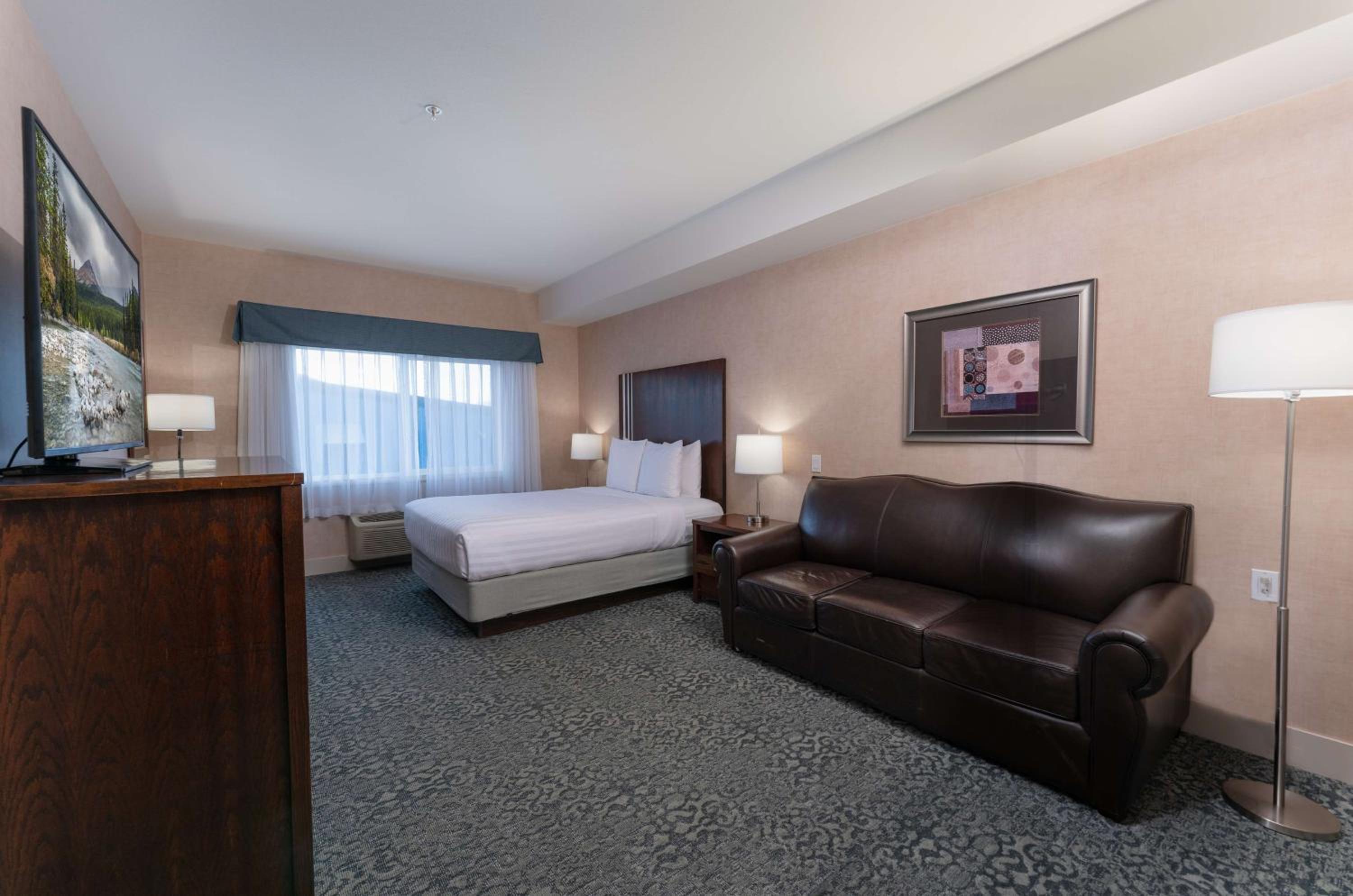 Queen Room - Mobility Access
