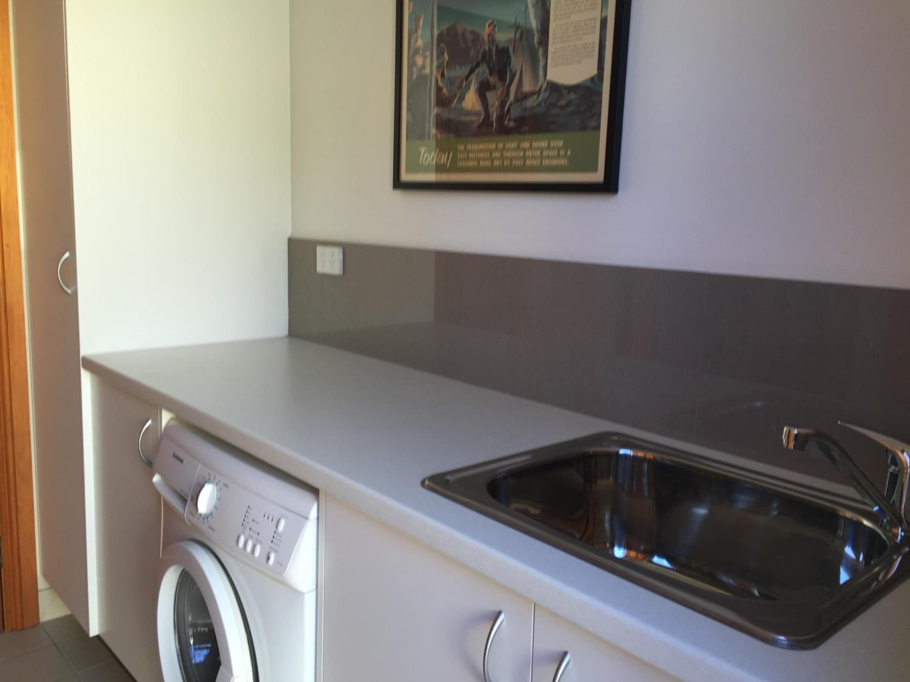 Two-Bedroom Apartment - Photo 3