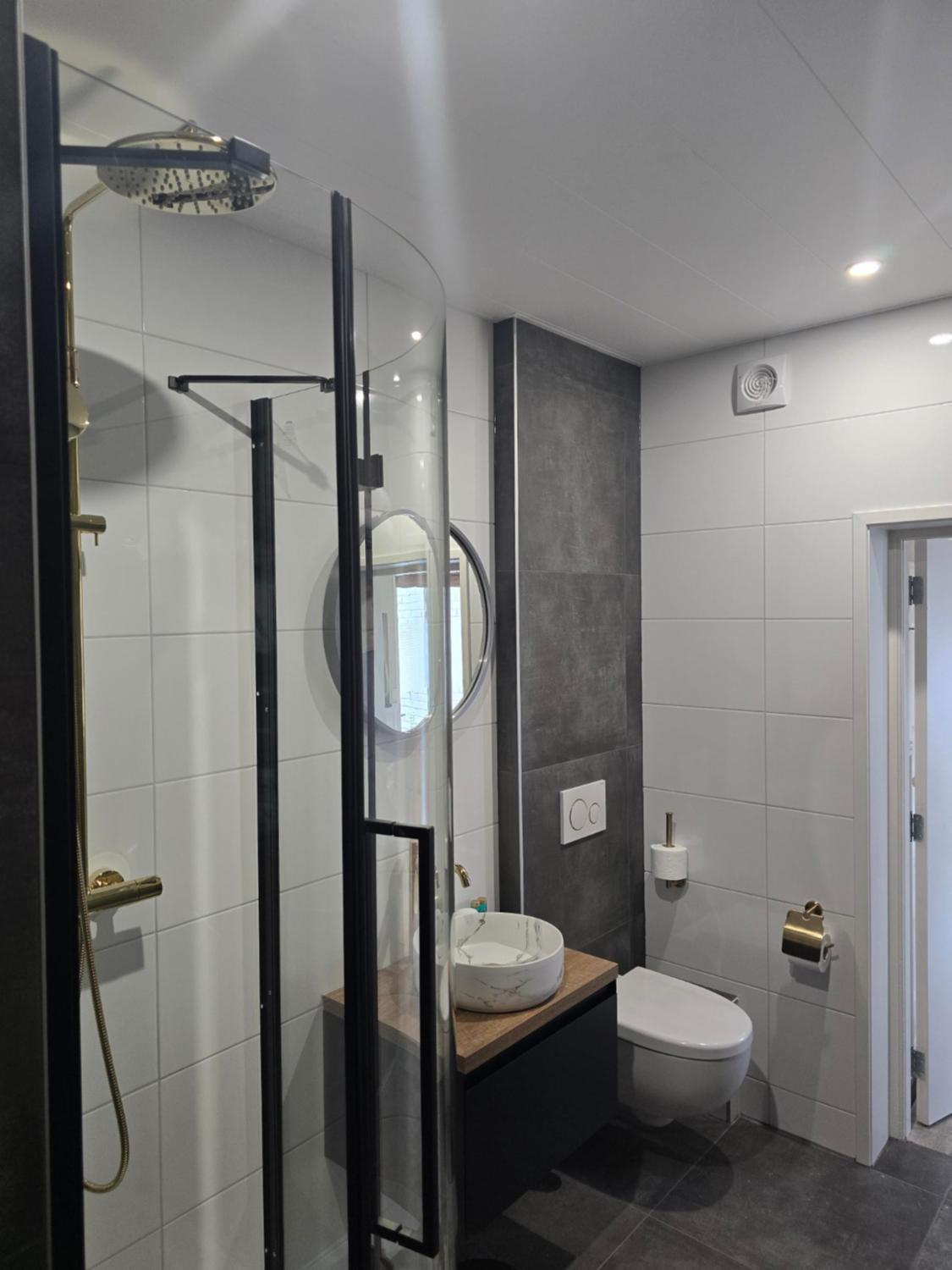 Deluxe Studio - Photo 10