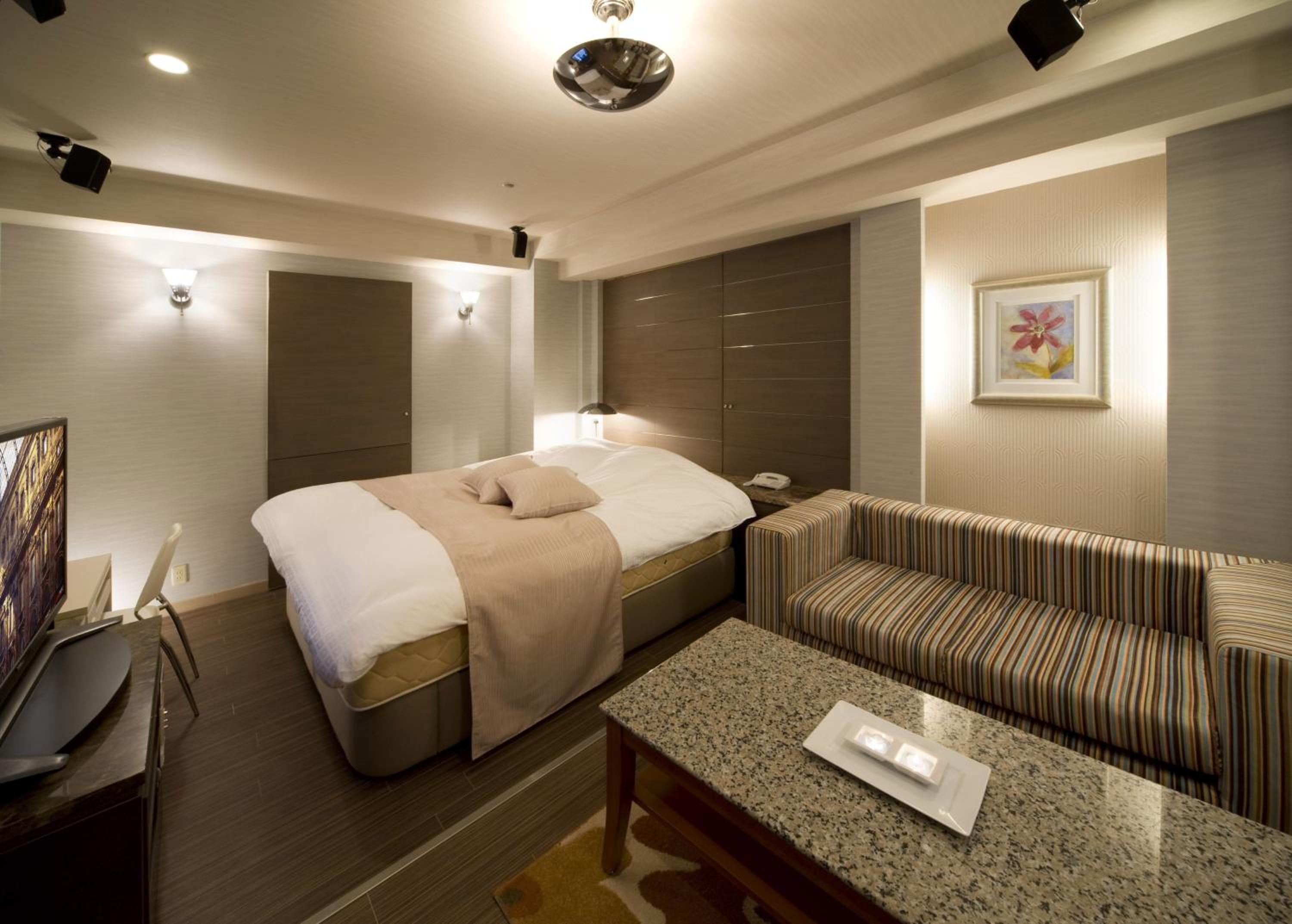 Economy Double Room - Photo 3