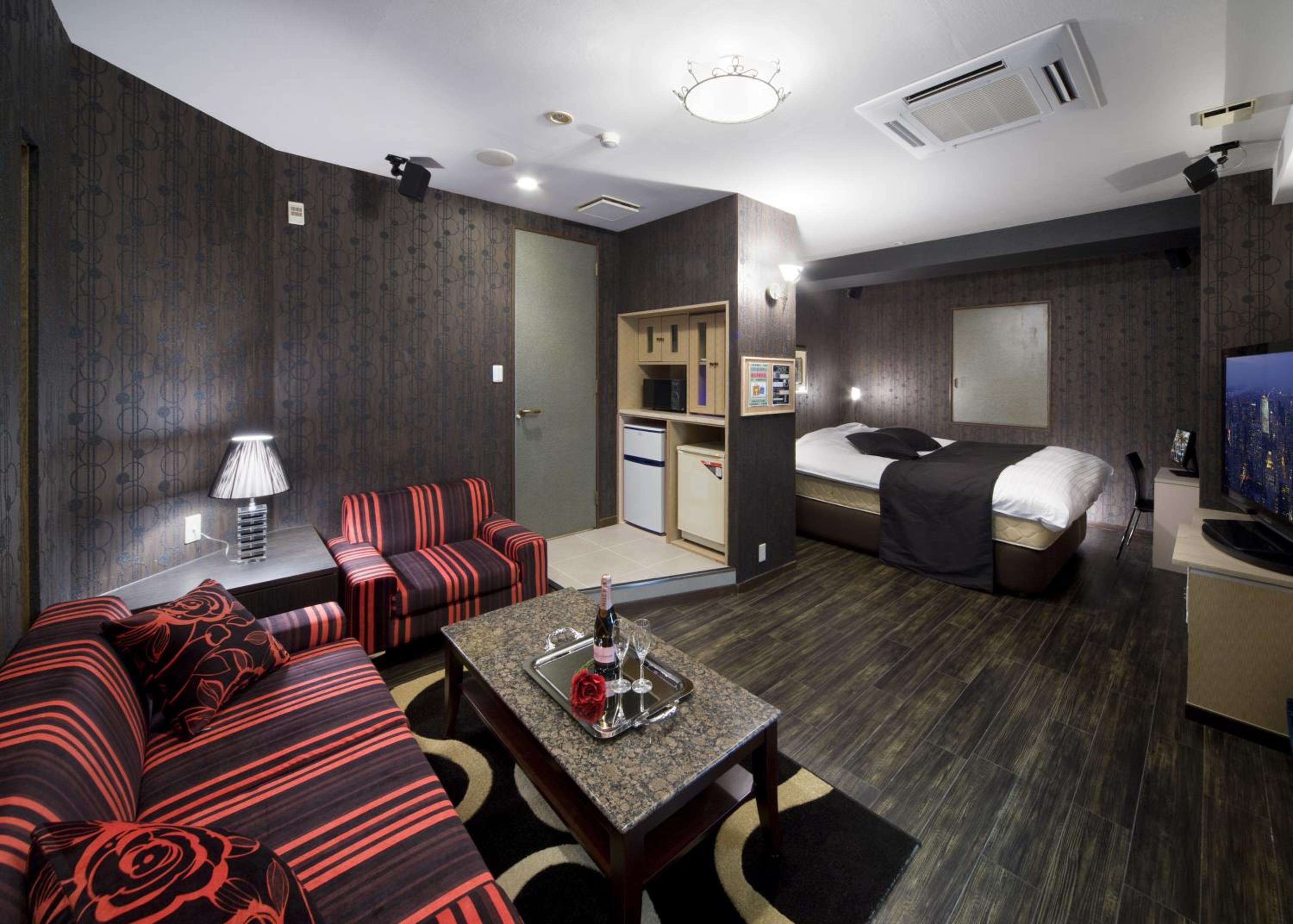 Standard Double Room - Photo 4