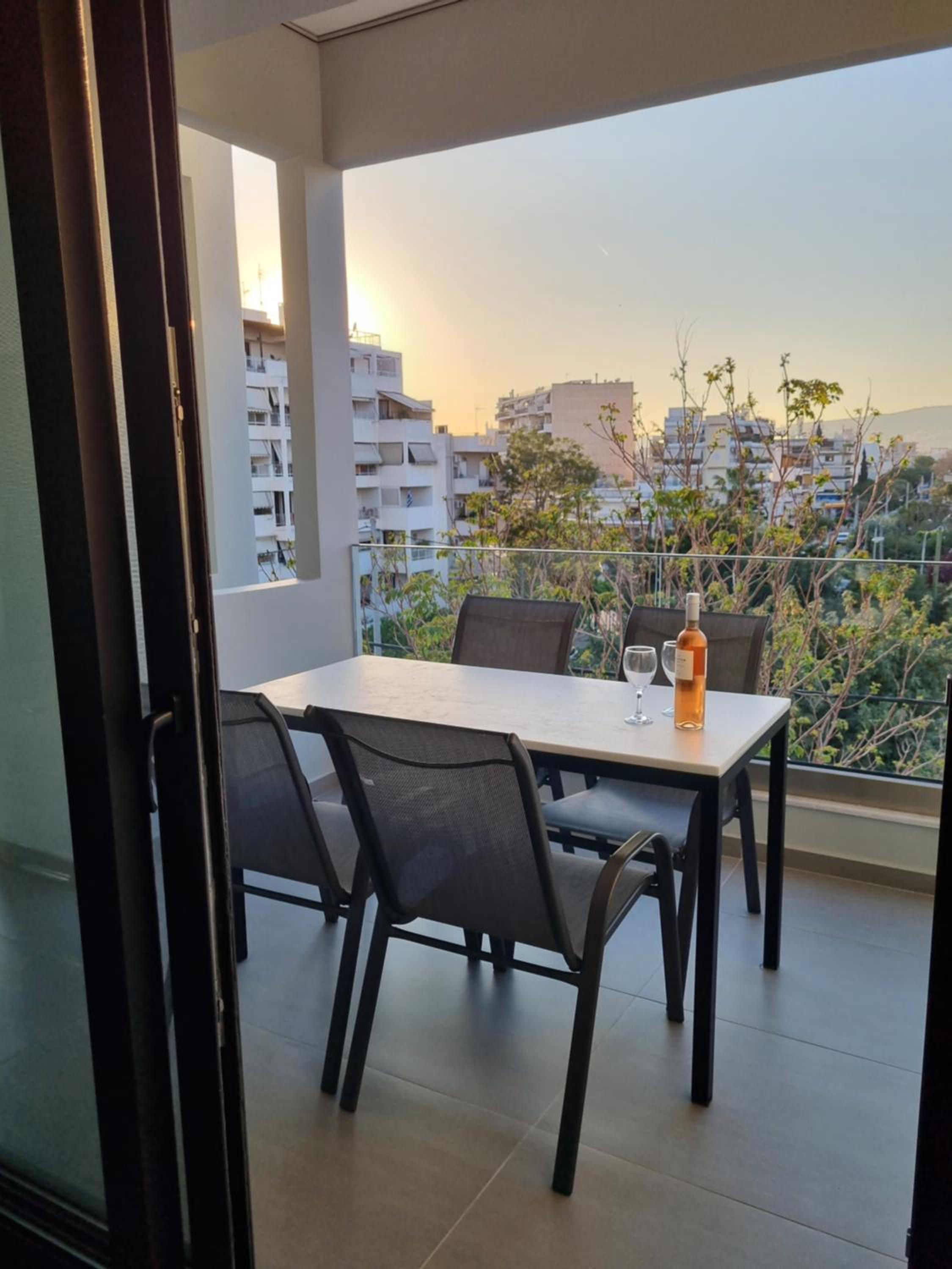 Deluxe Apartment photo 3