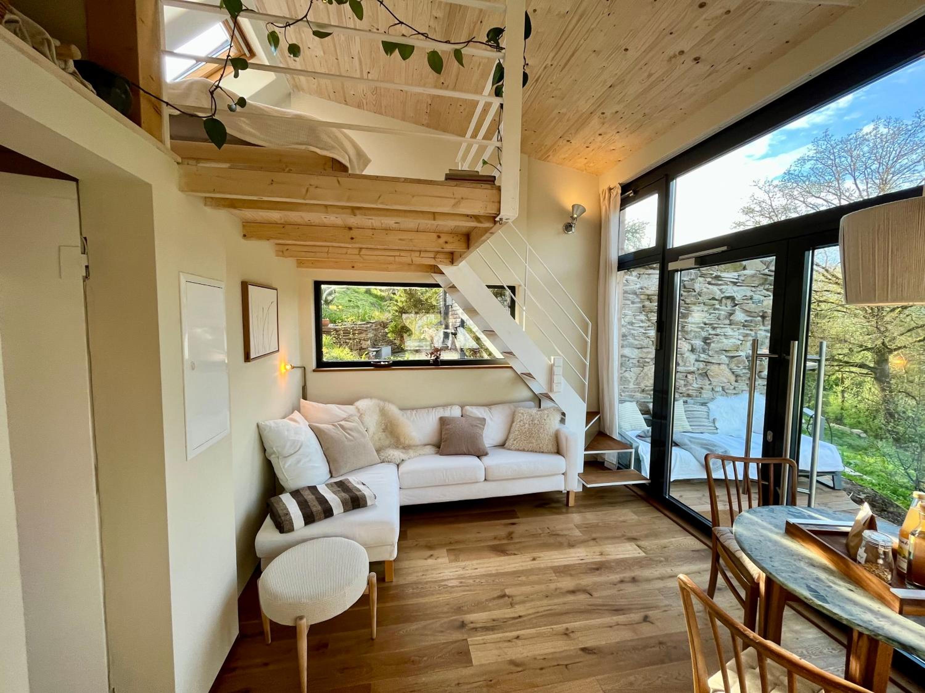 One-Bedroom House photo 3