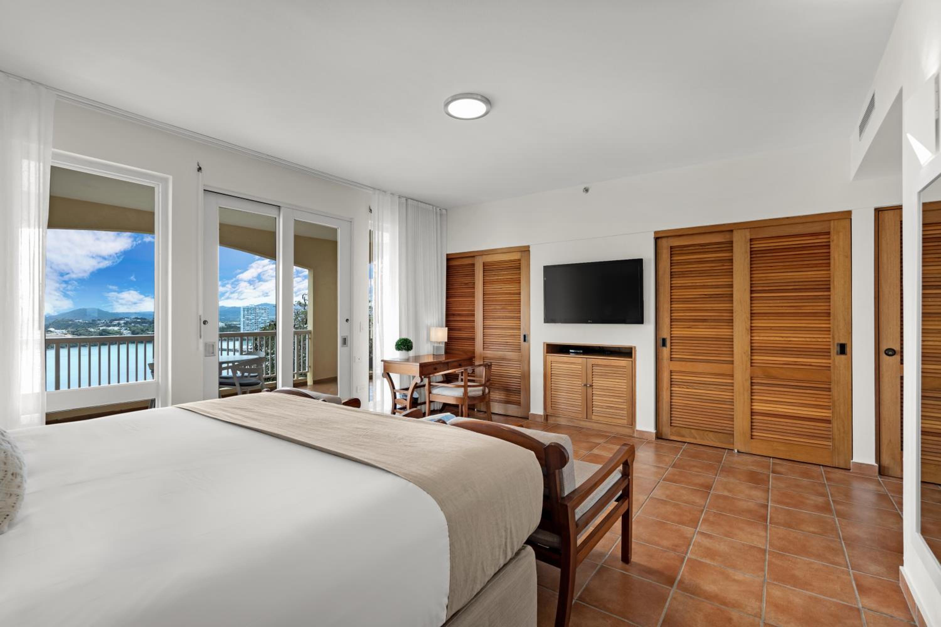 2 Bedroom Garden View, Las Casitas Village