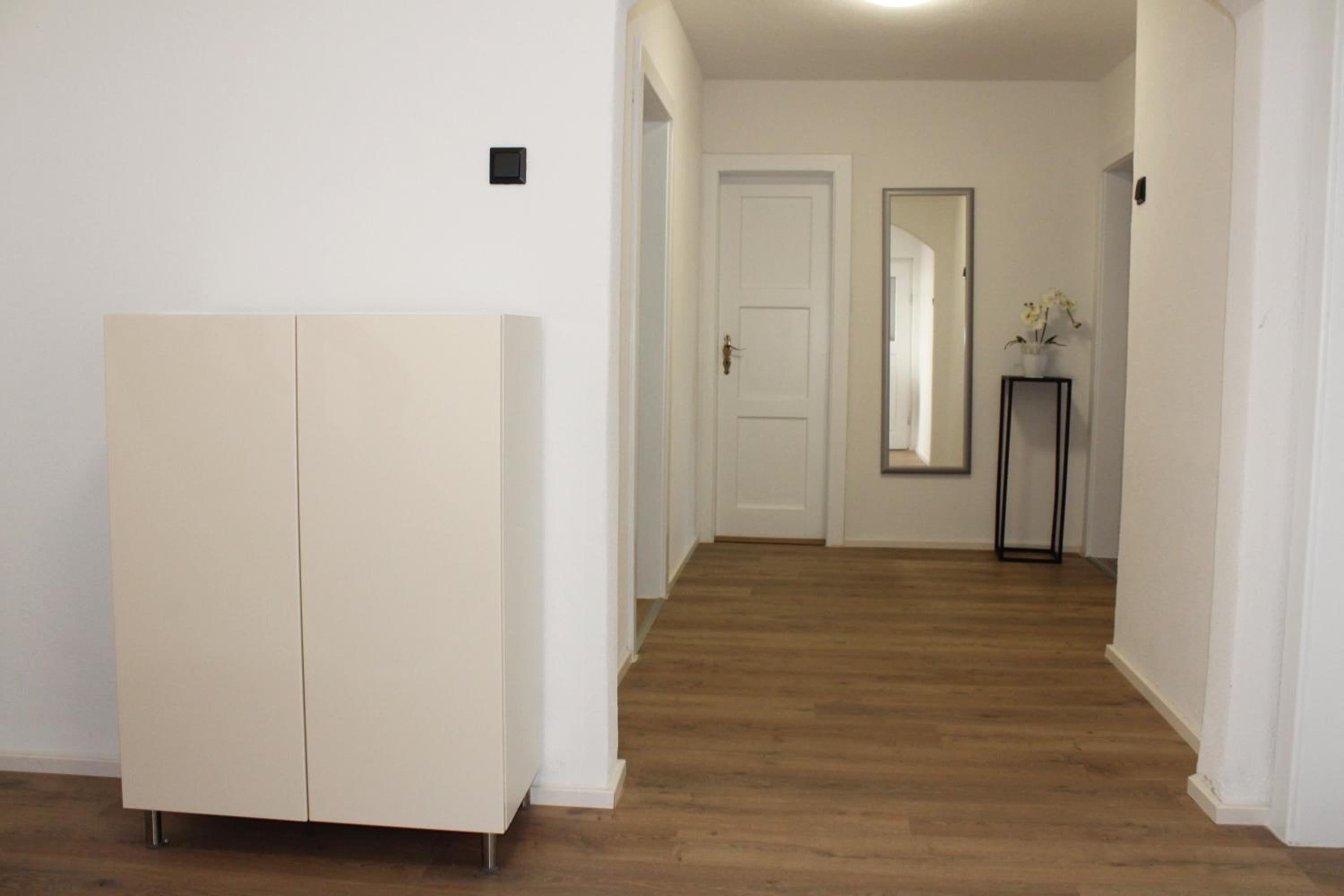 Three-Bedroom House photo 3