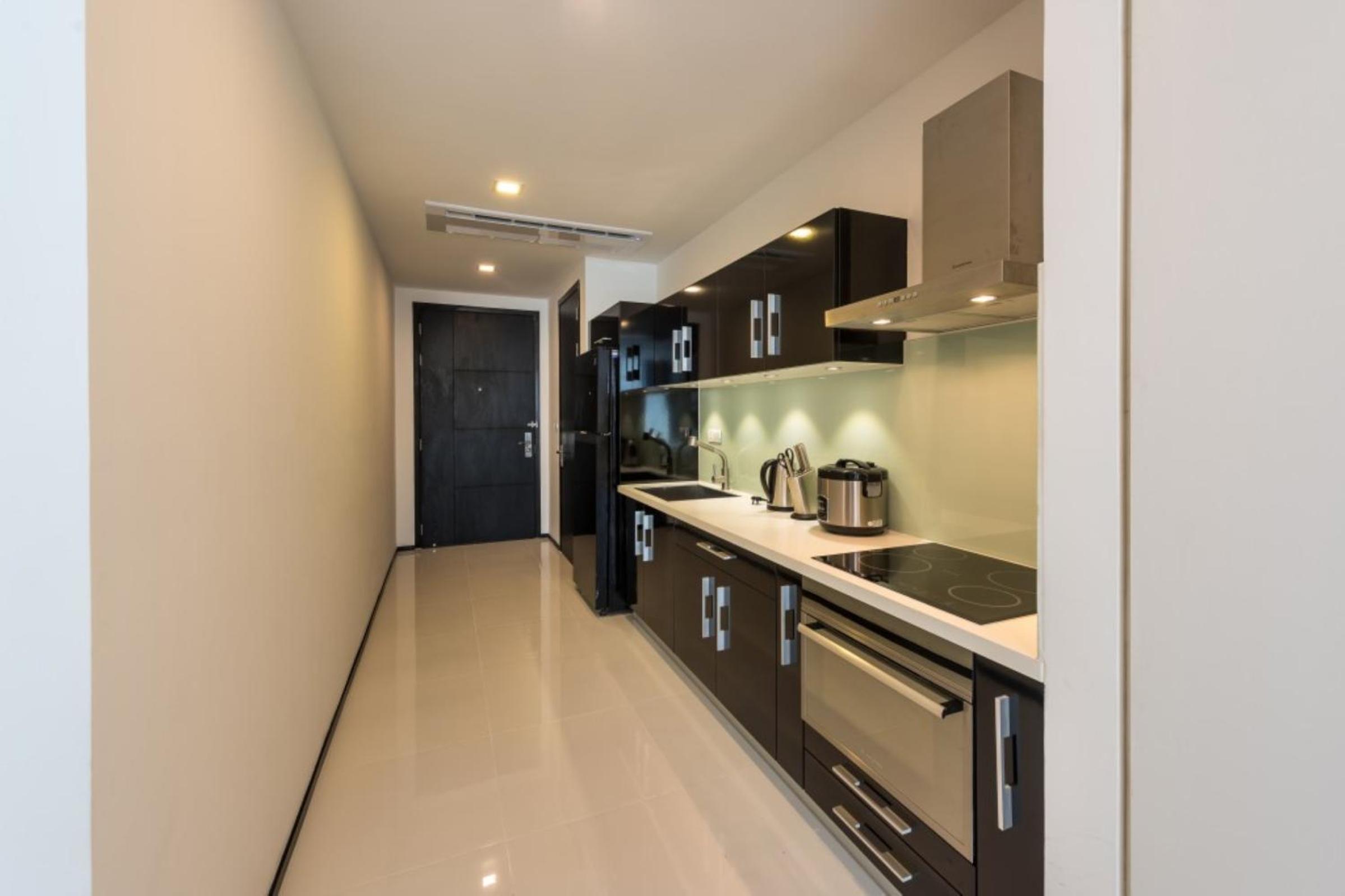 Studio Apartment photo 2