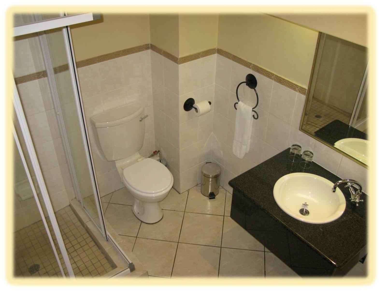 Deluxe Twin Room photo 2