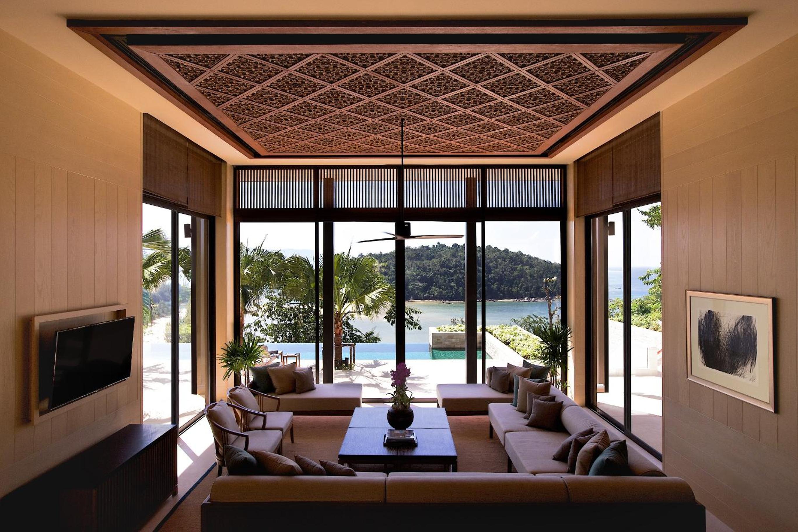 Three-Bedroom Sea View Residence  photo 3