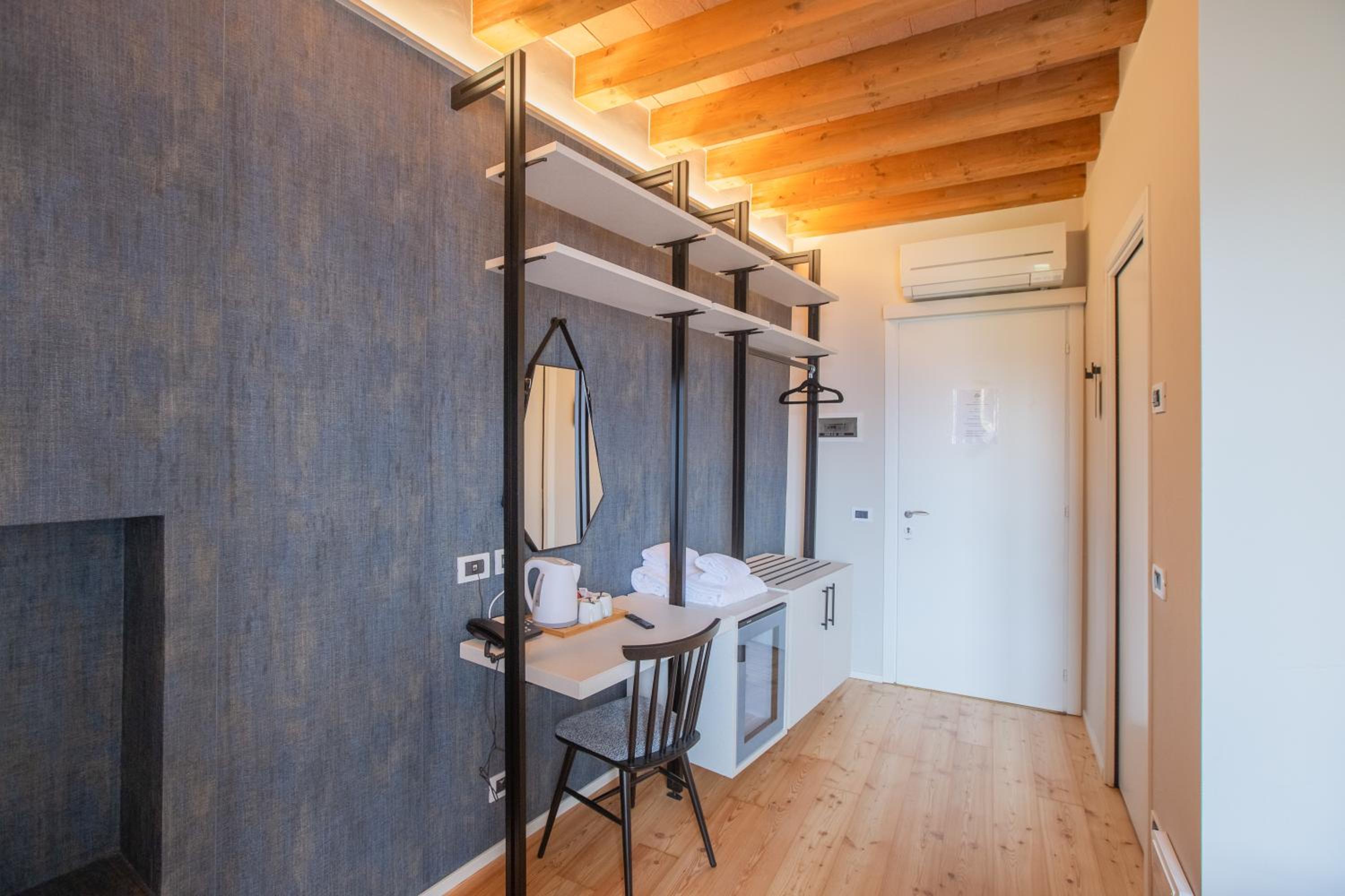 Double or Twin Room photo 2