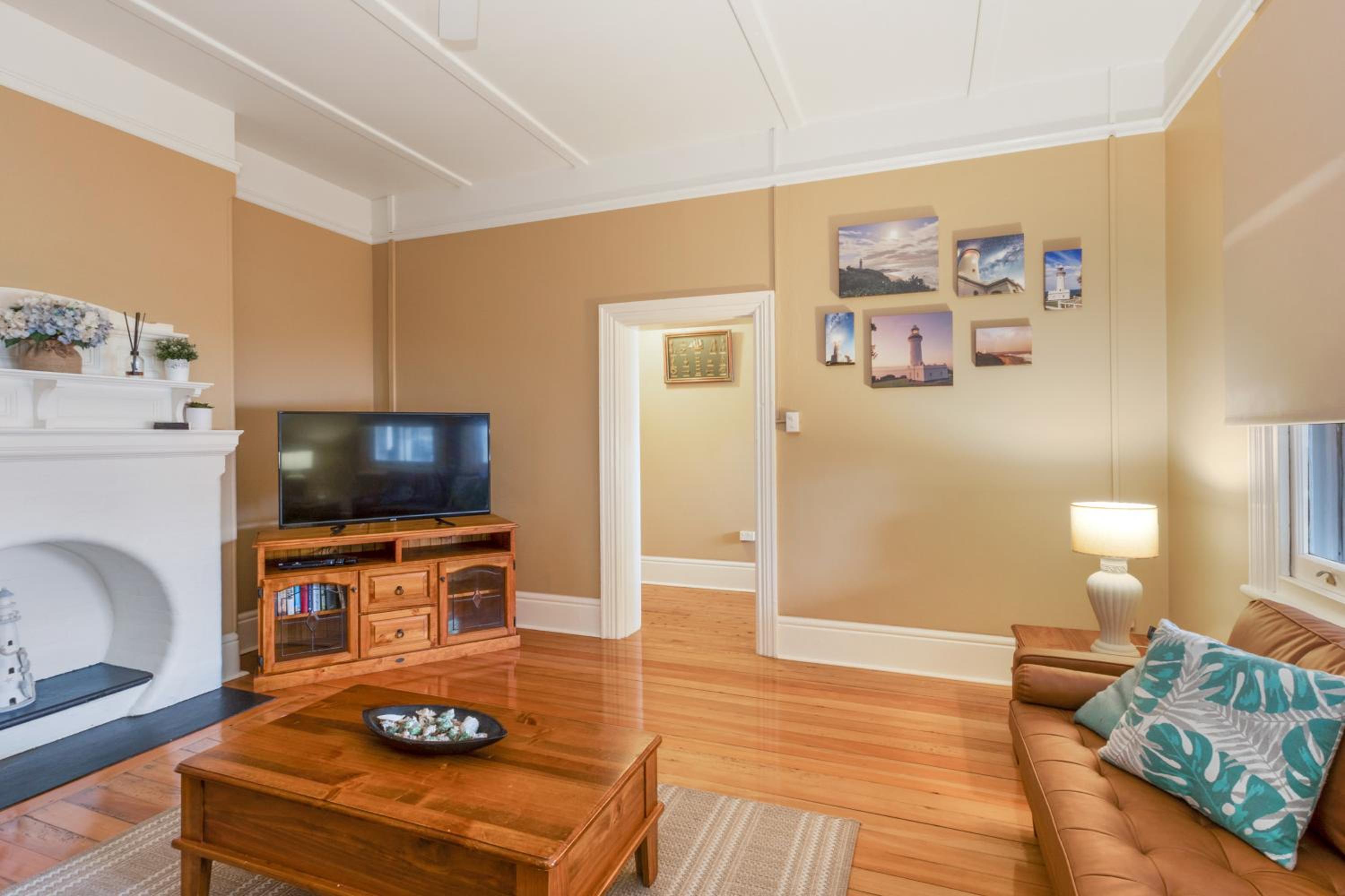 Assistant Lighthouse Keepers Quarters photo 1