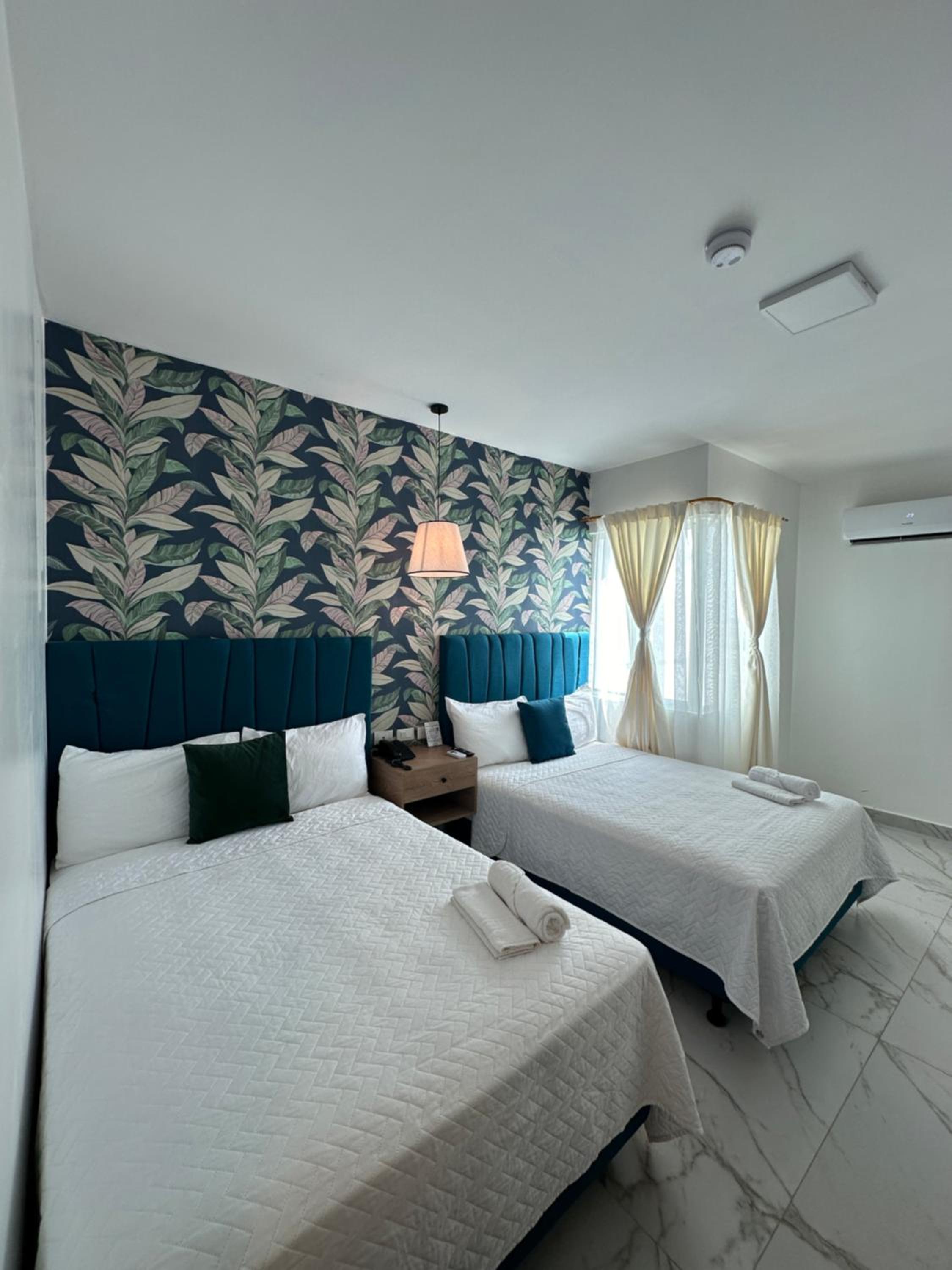 Standard Twin Room photo 3