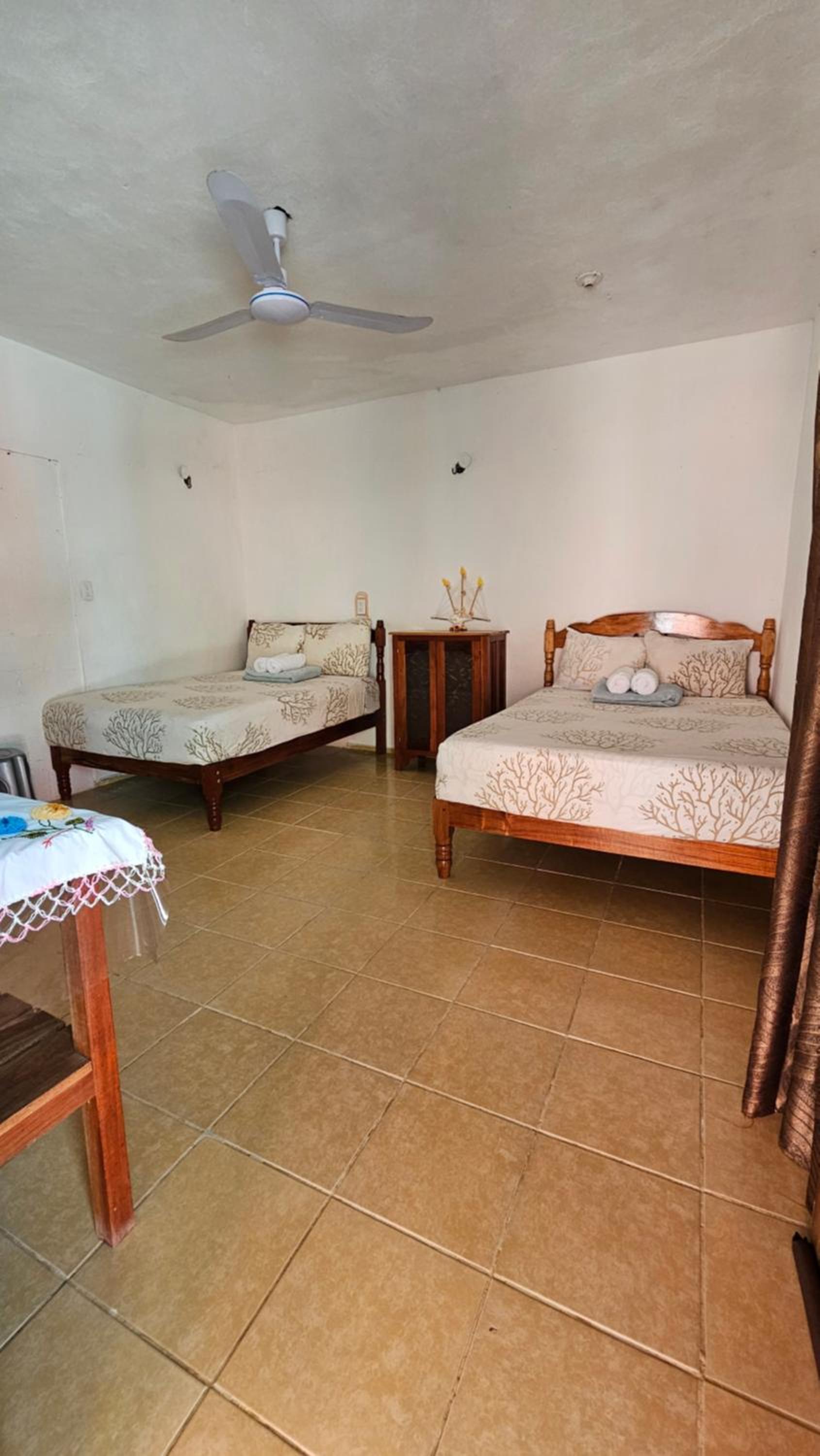 Twin Room with Private Bathroom photo 1