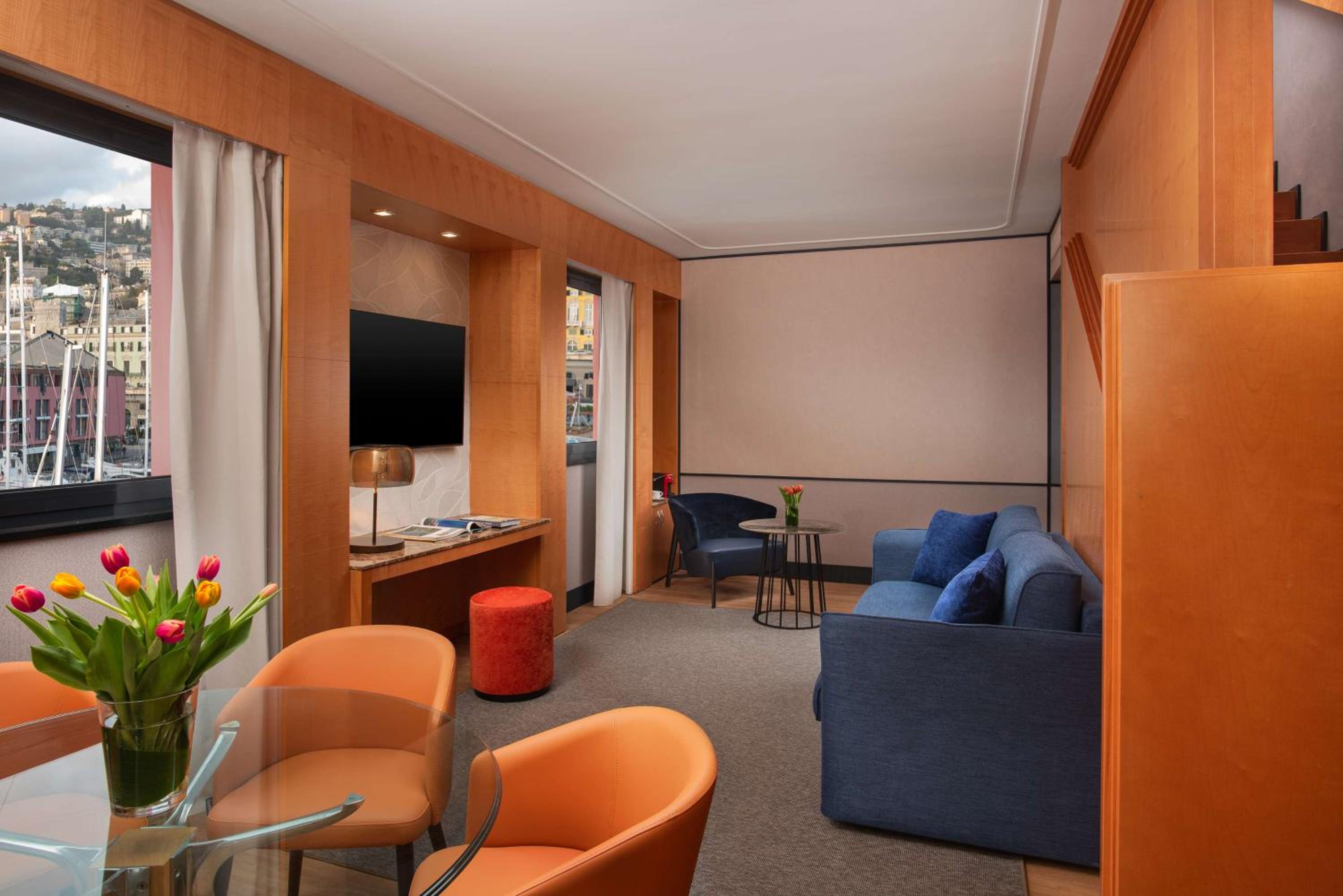 Suite with View with Extra Bed (4 Adults)