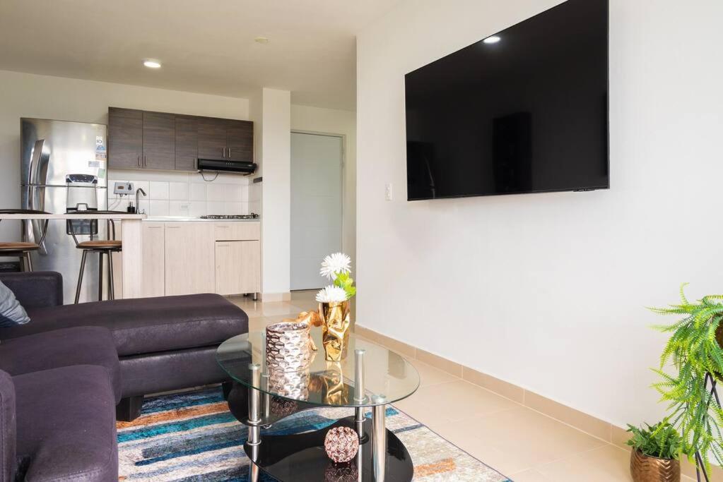 Three-Bedroom Apartment photo 1
