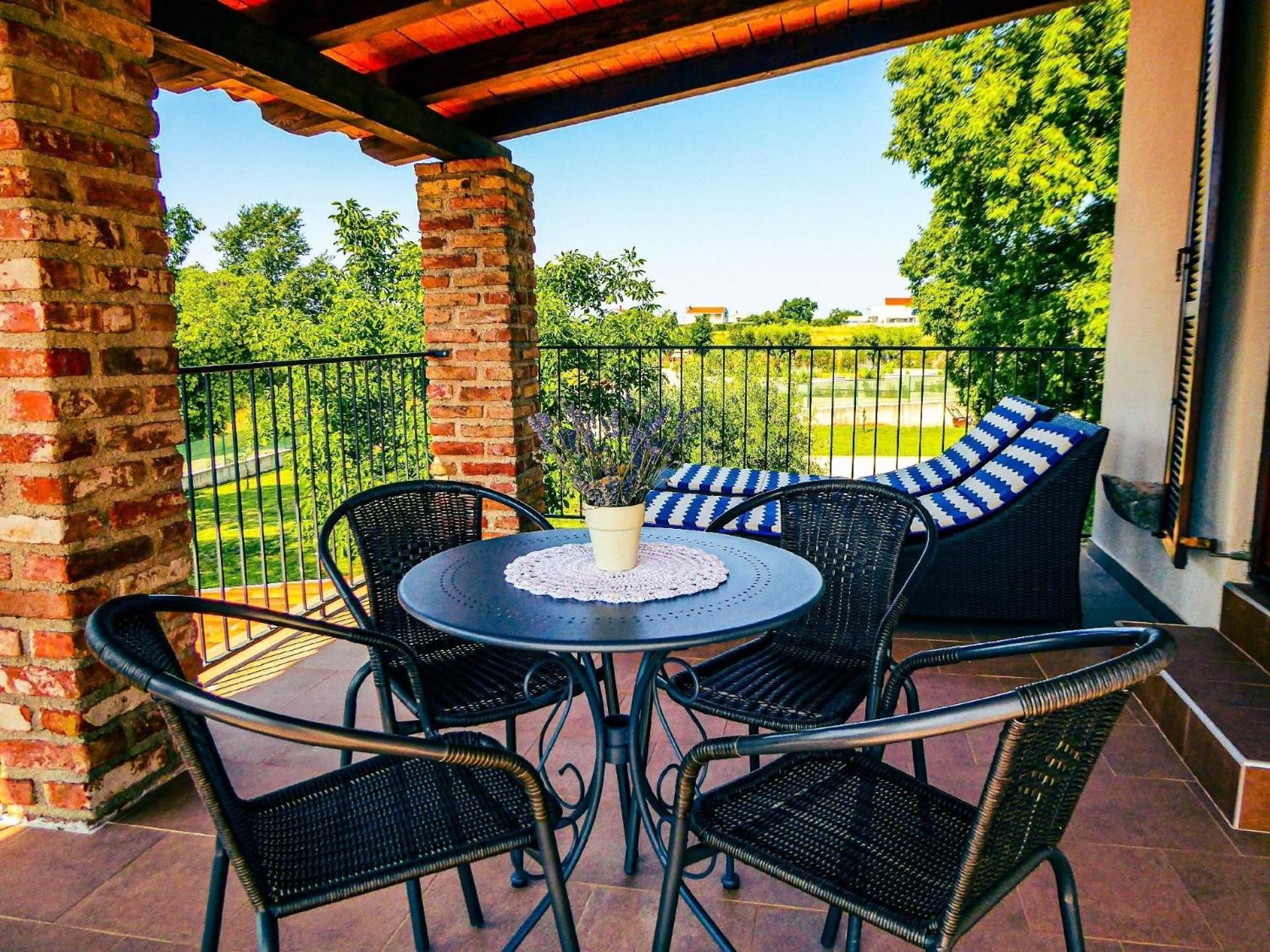 Four-Bedroom Vacation Home photo 1
