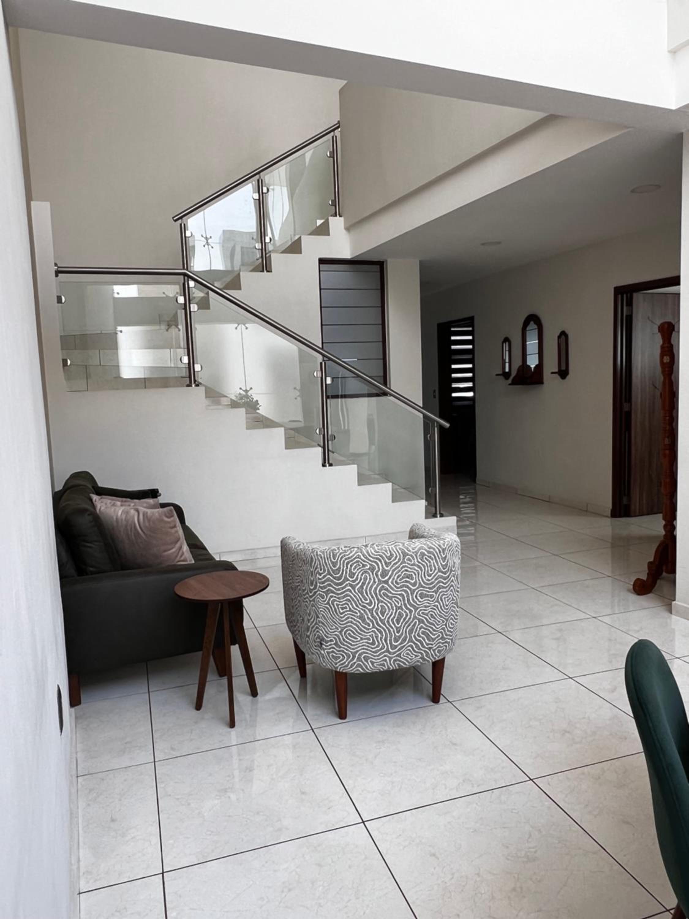 Three-Bedroom House photo 1