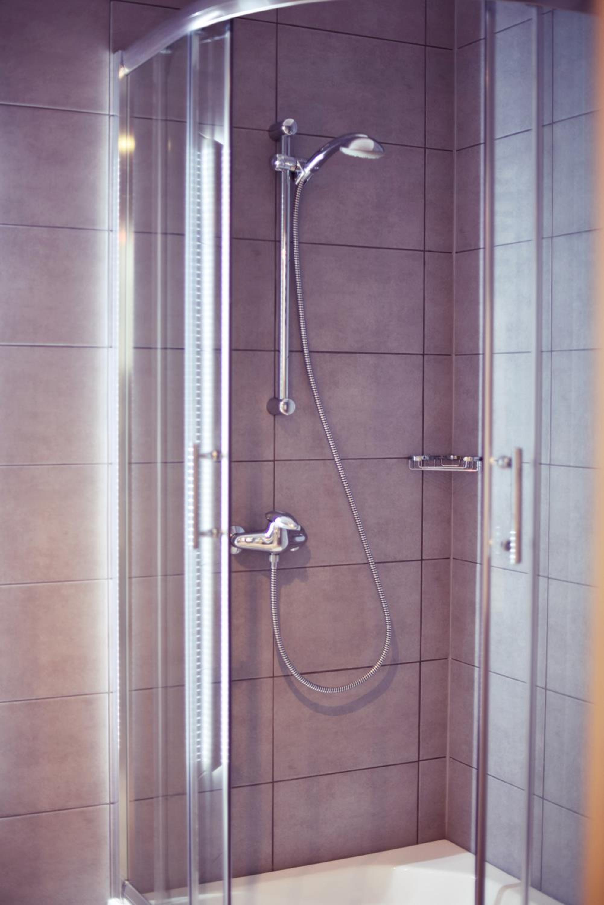 Studio Apartment - Photo 4