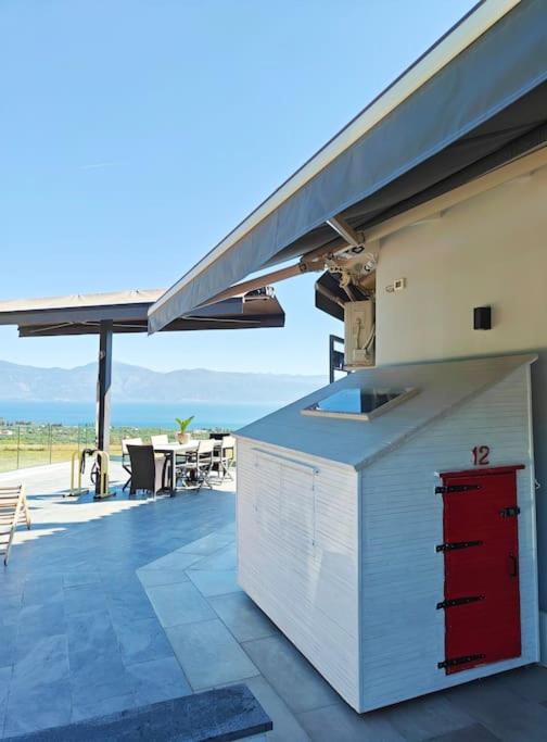 Villa photo 3