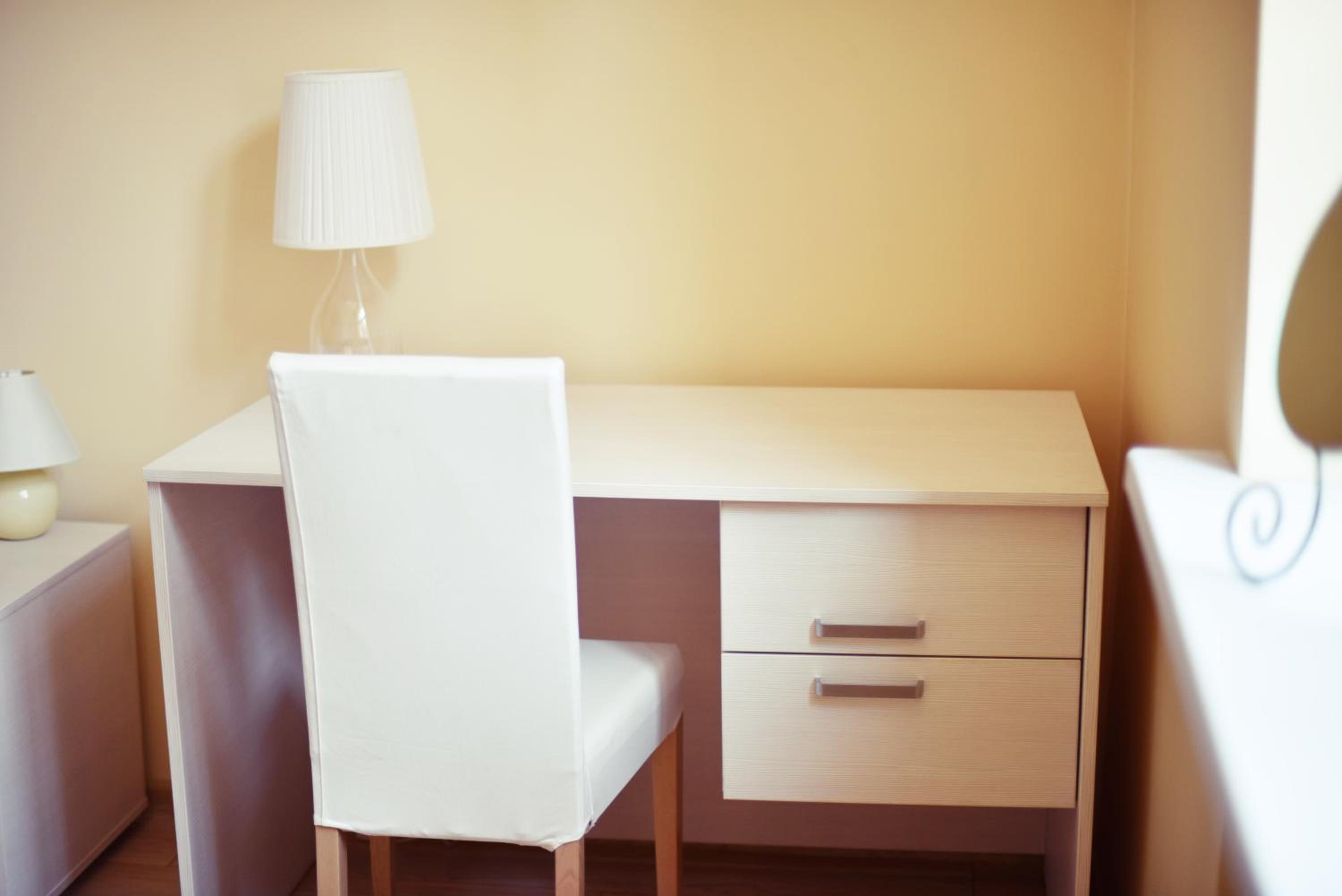 Studio Apartment - Photo 16