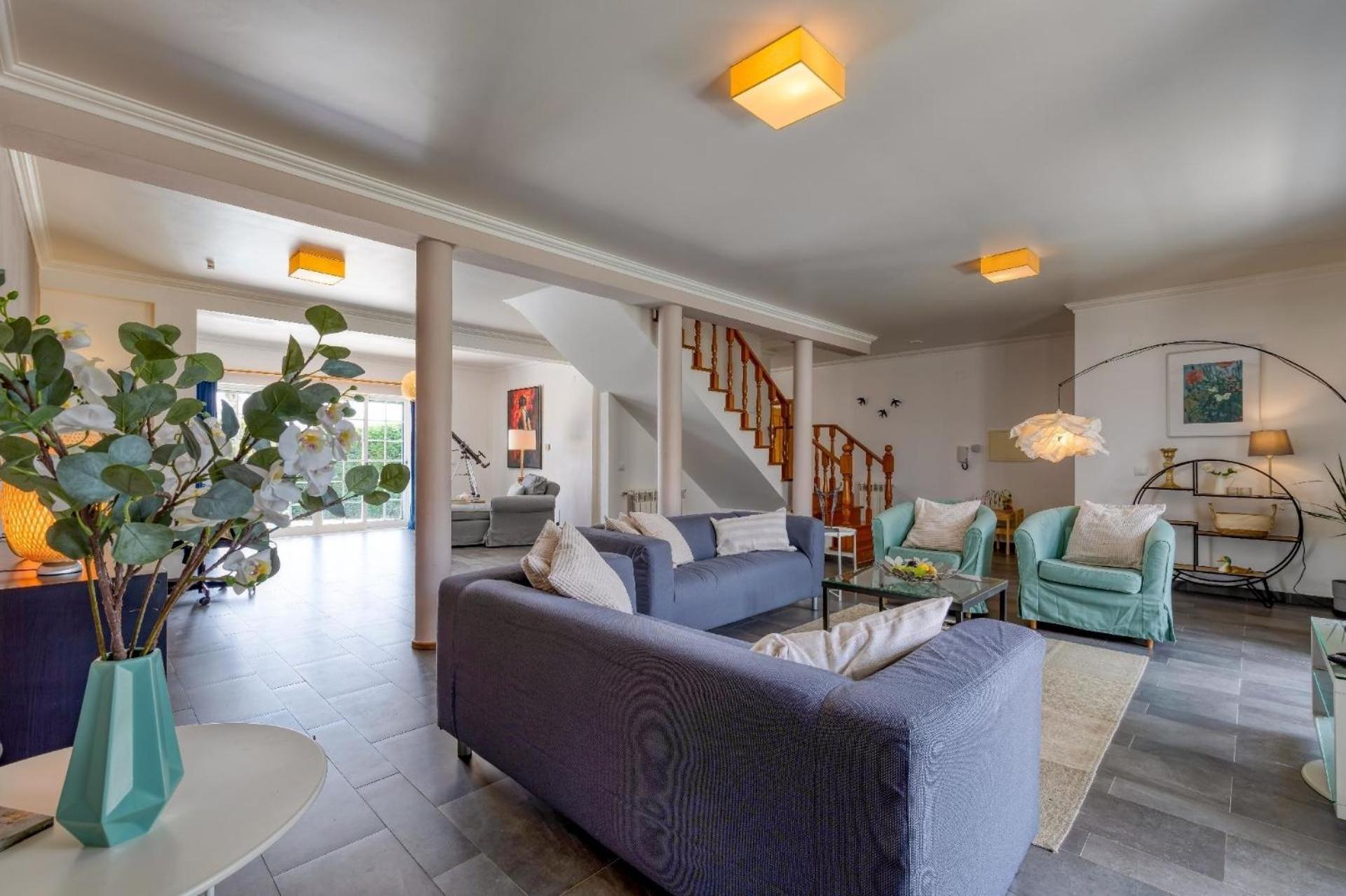 Six-Bedroom Holiday Home photo 1