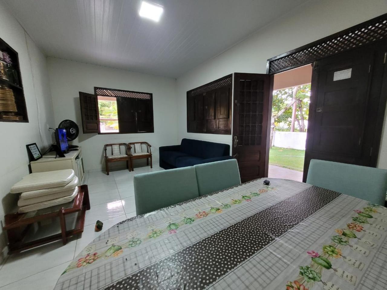 Four-Bedroom House photo 3