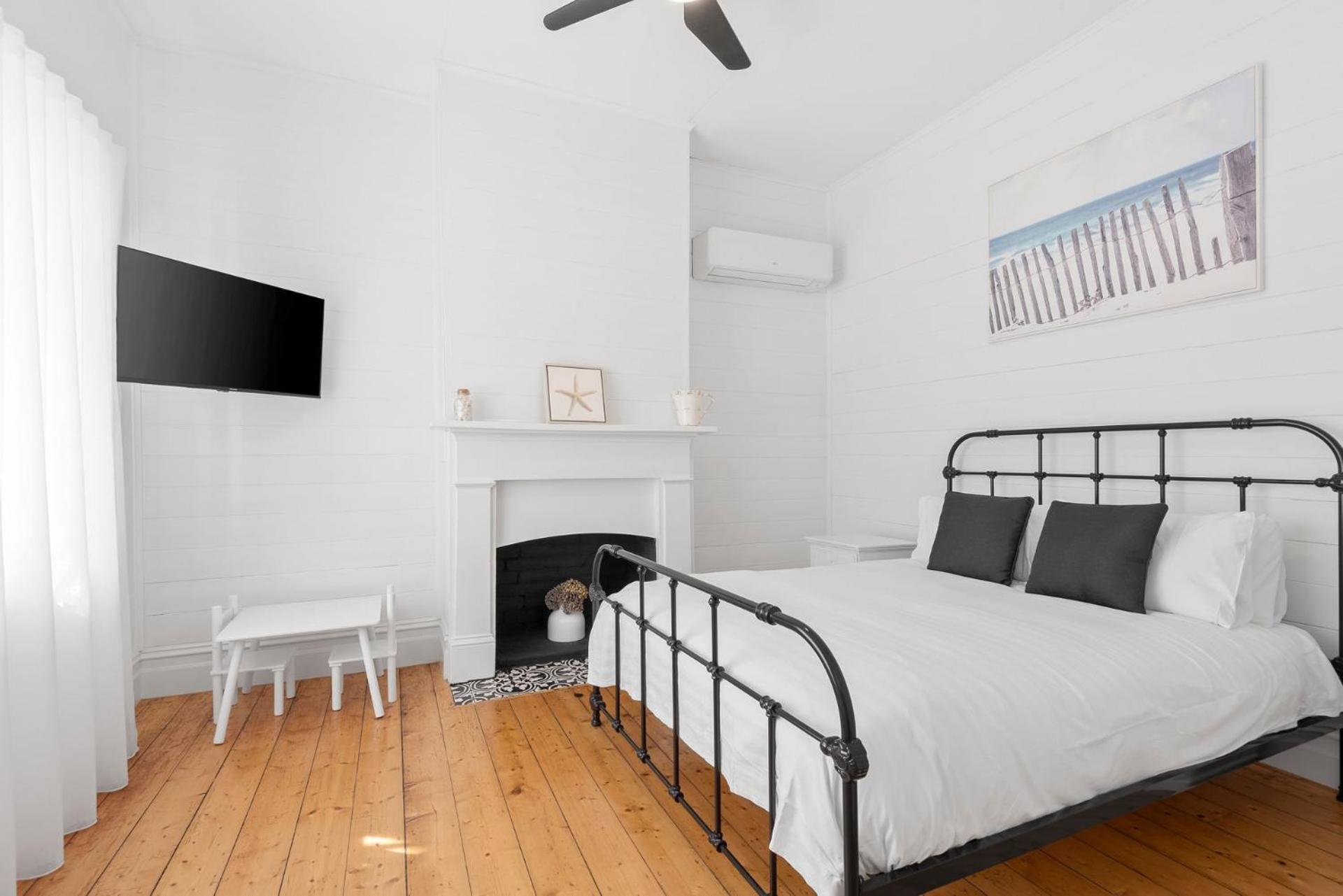 Four-Bedroom House photo 1