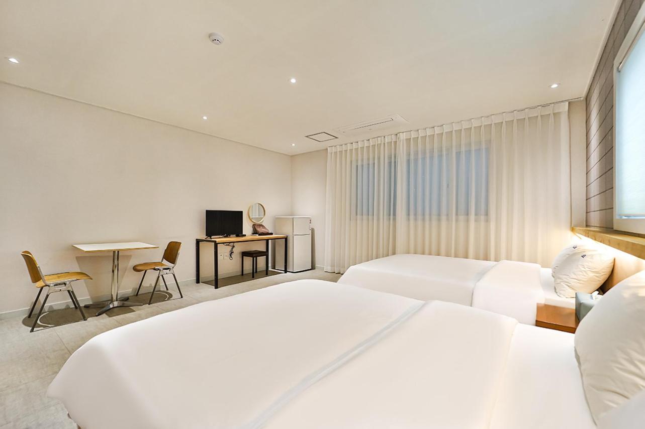 Superior Twin Room photo 3