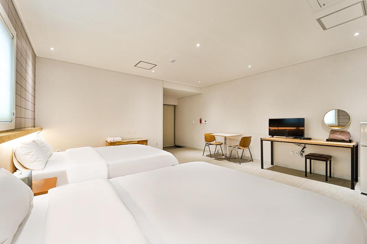 Superior Twin Room photo 1