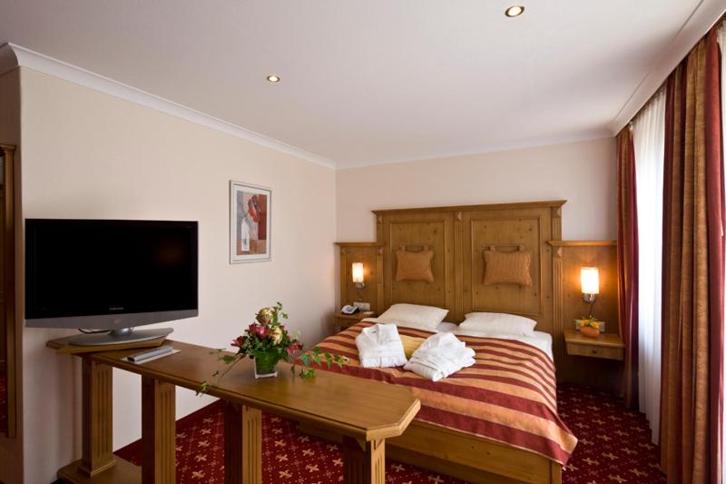 Deluxe Double Room - Photo 1