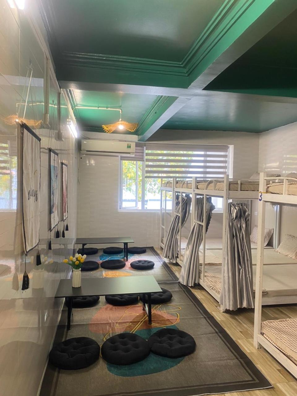 Mixed Dormitory Room