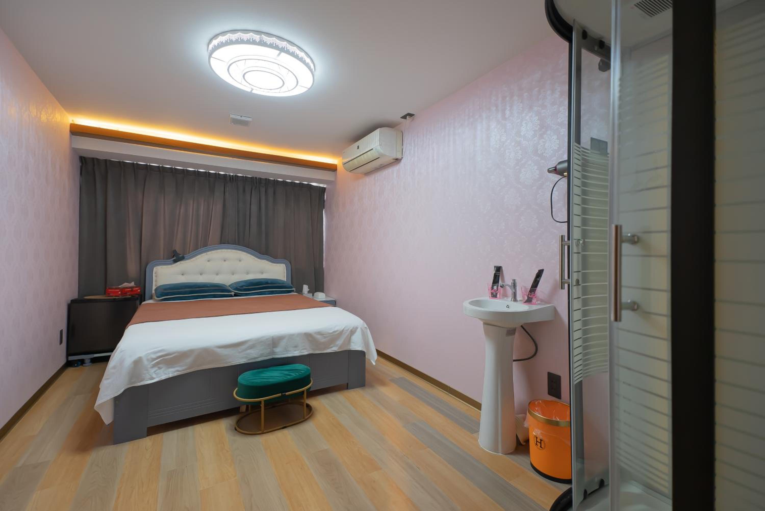Double Room photo 1