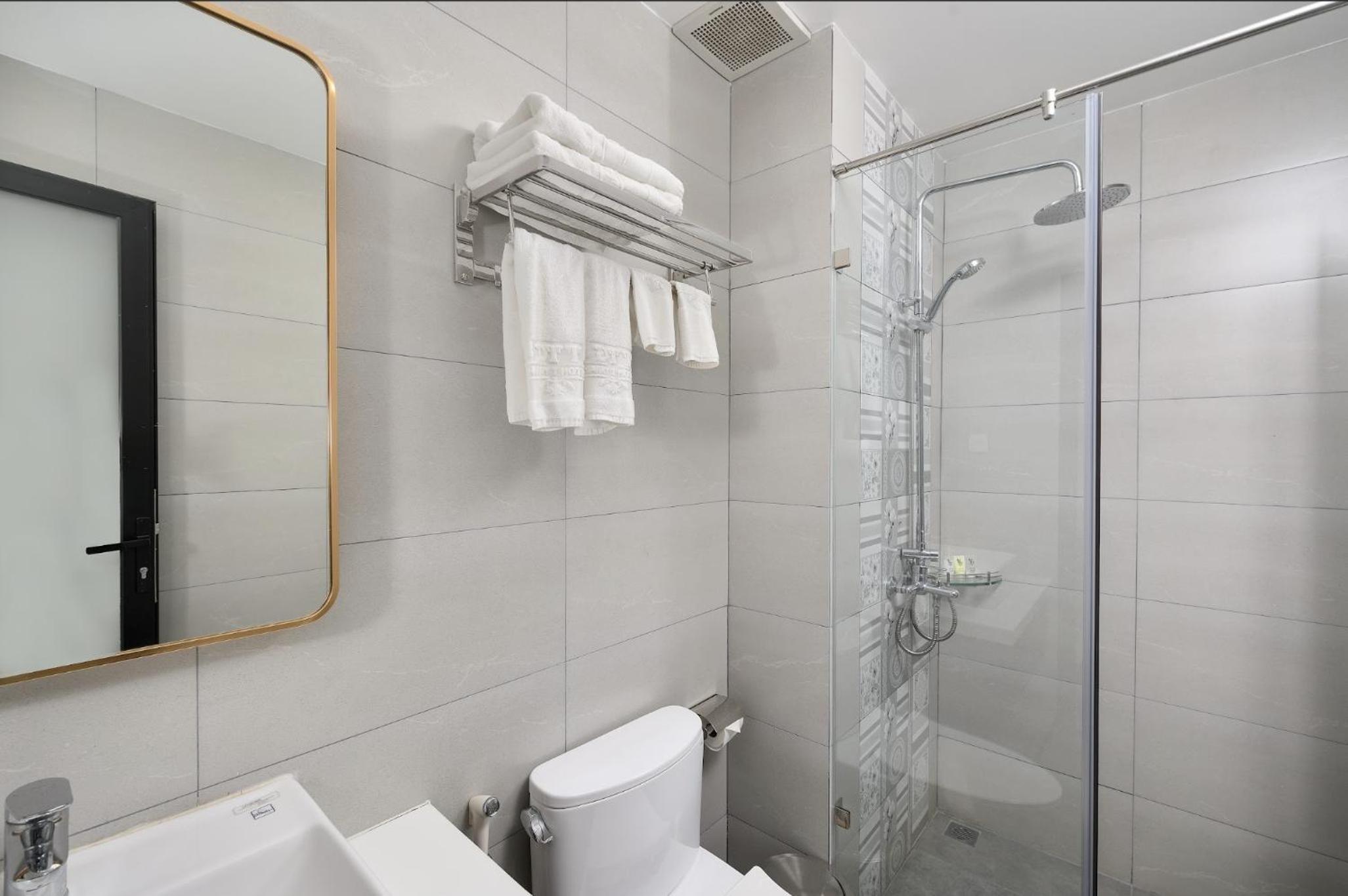 Deluxe Twin Room - Photo 3