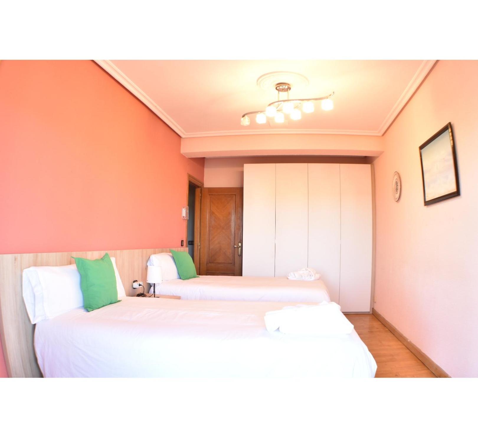 Casa de Seis Habitaciones