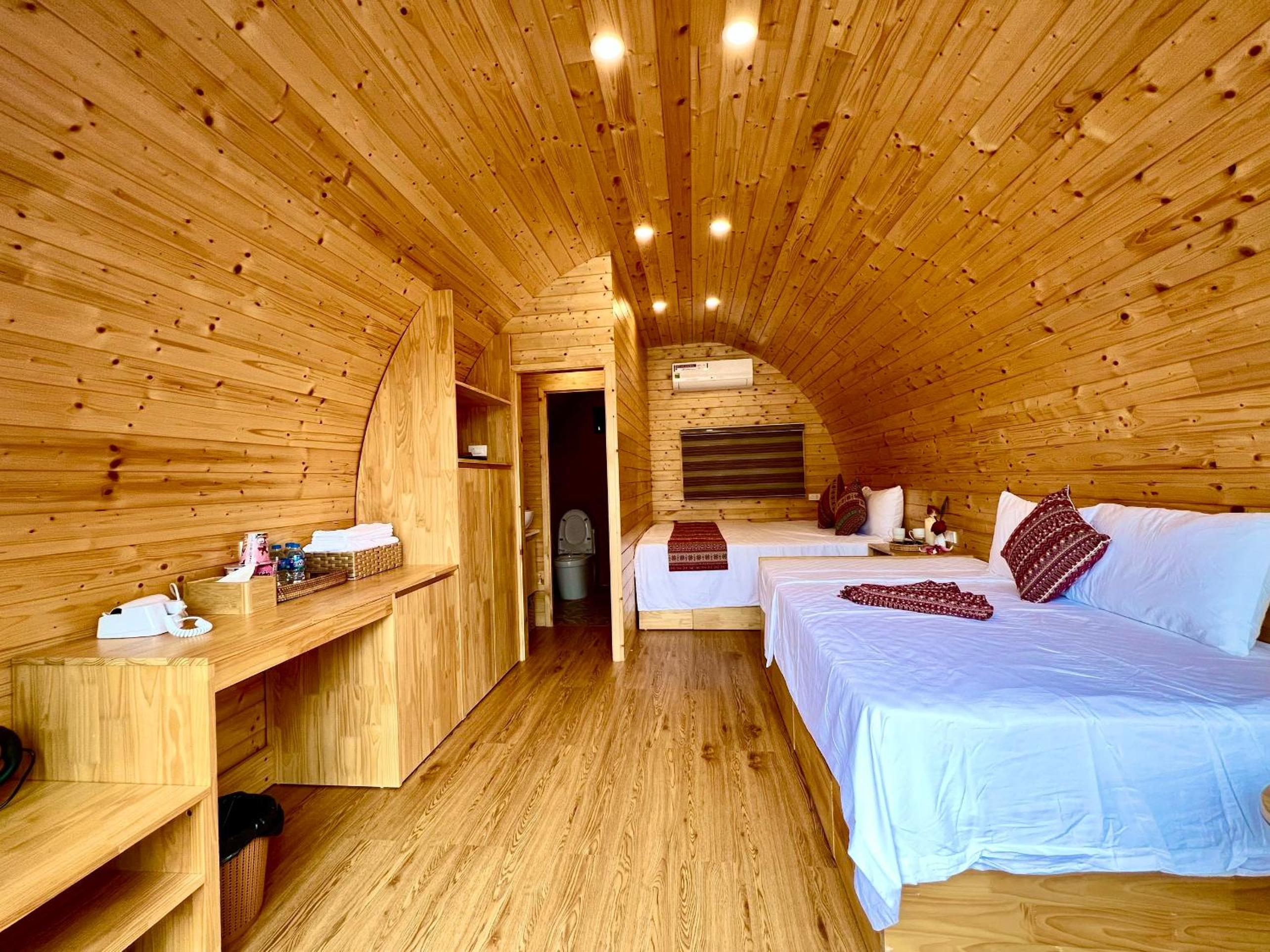 One-Bedroom Bungalow photo 1