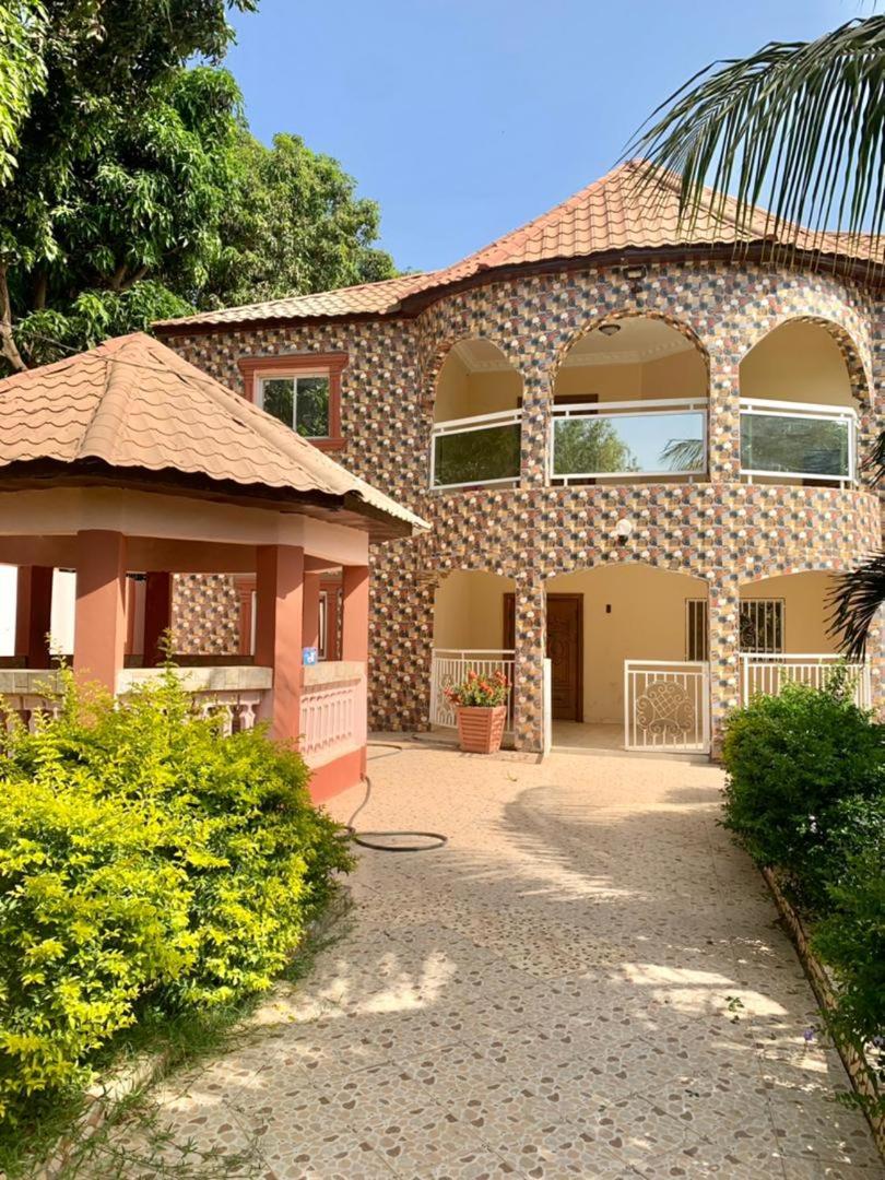 Villa photo 1