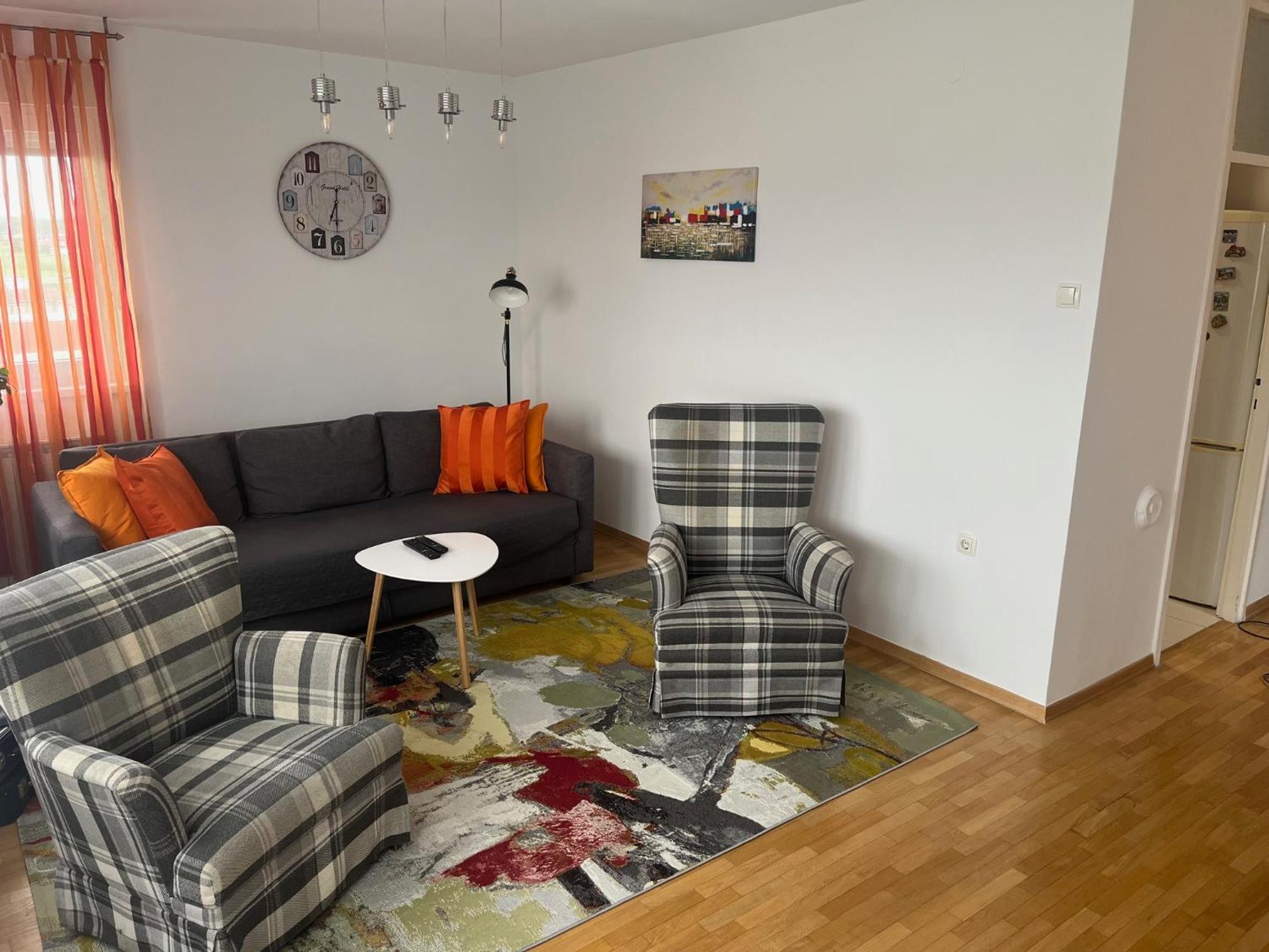Apartment - Photo 1