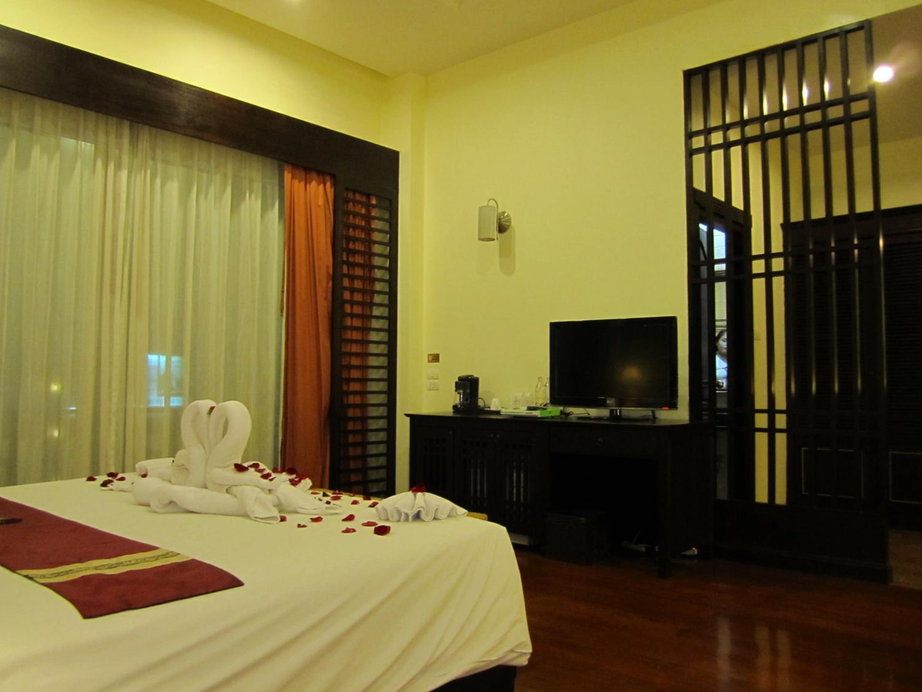 Junior Suite - Photo 12