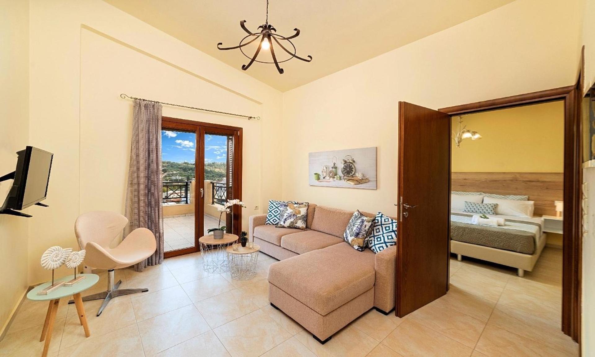 Five-Bedroom Holiday Home photo 3