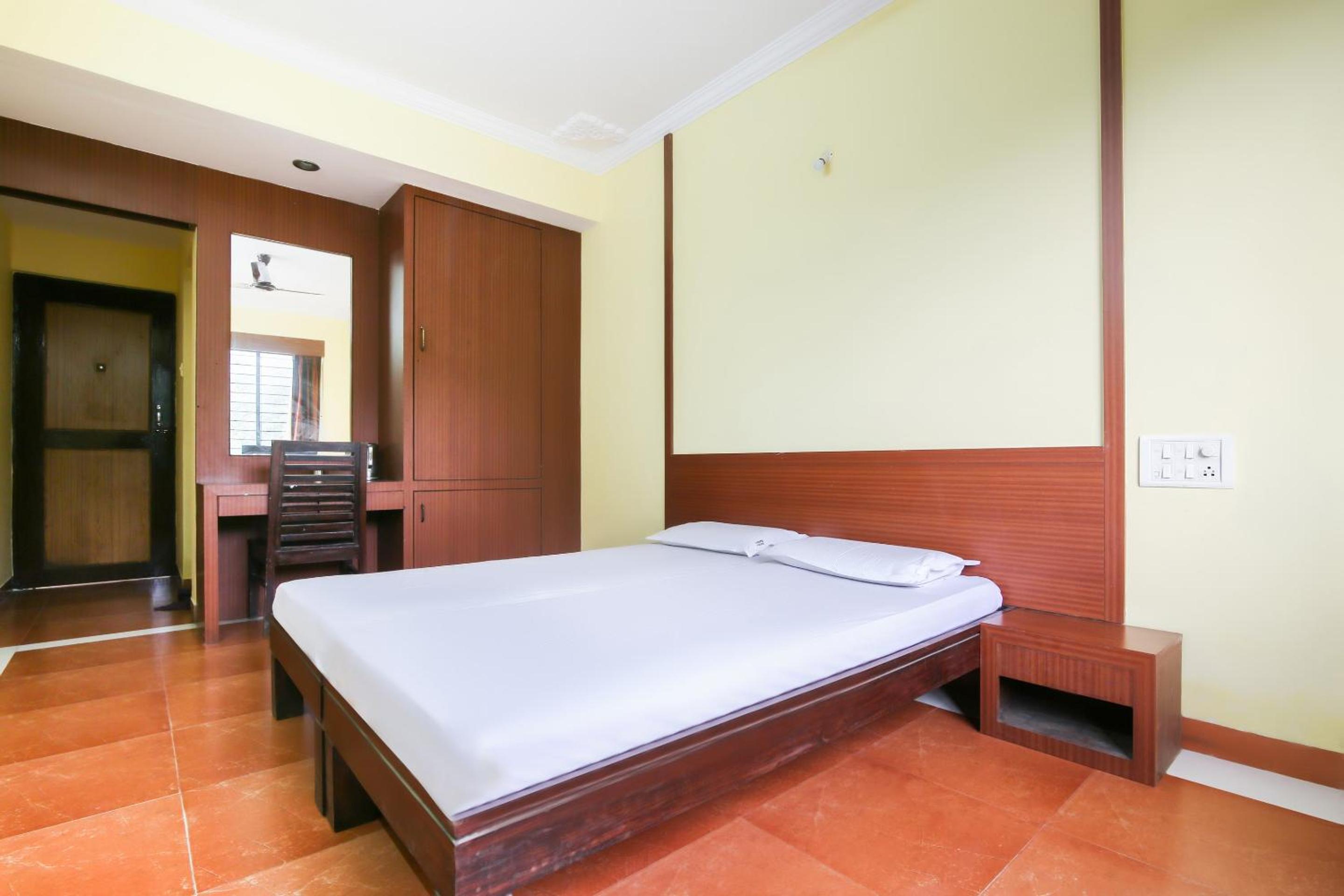Classic Triple Room photo 1