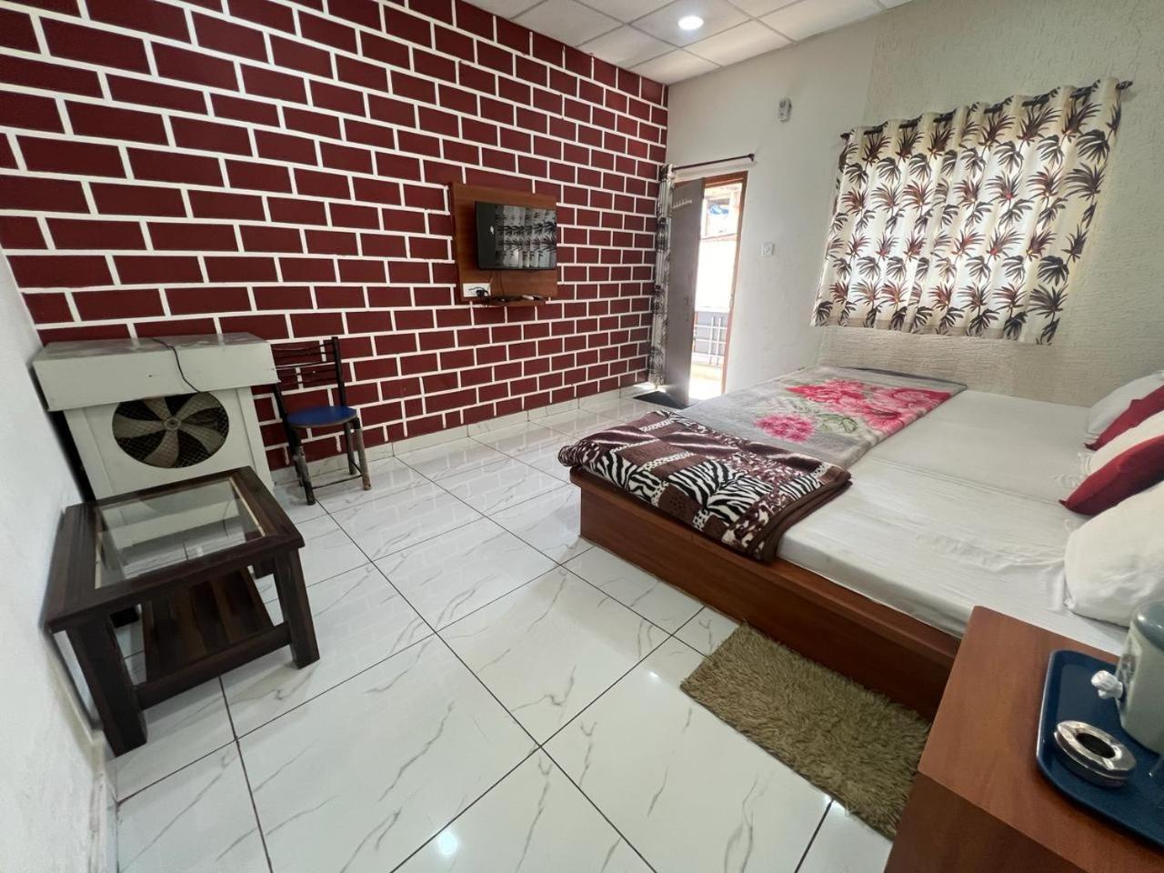 Triple Room With Balcony photo 3