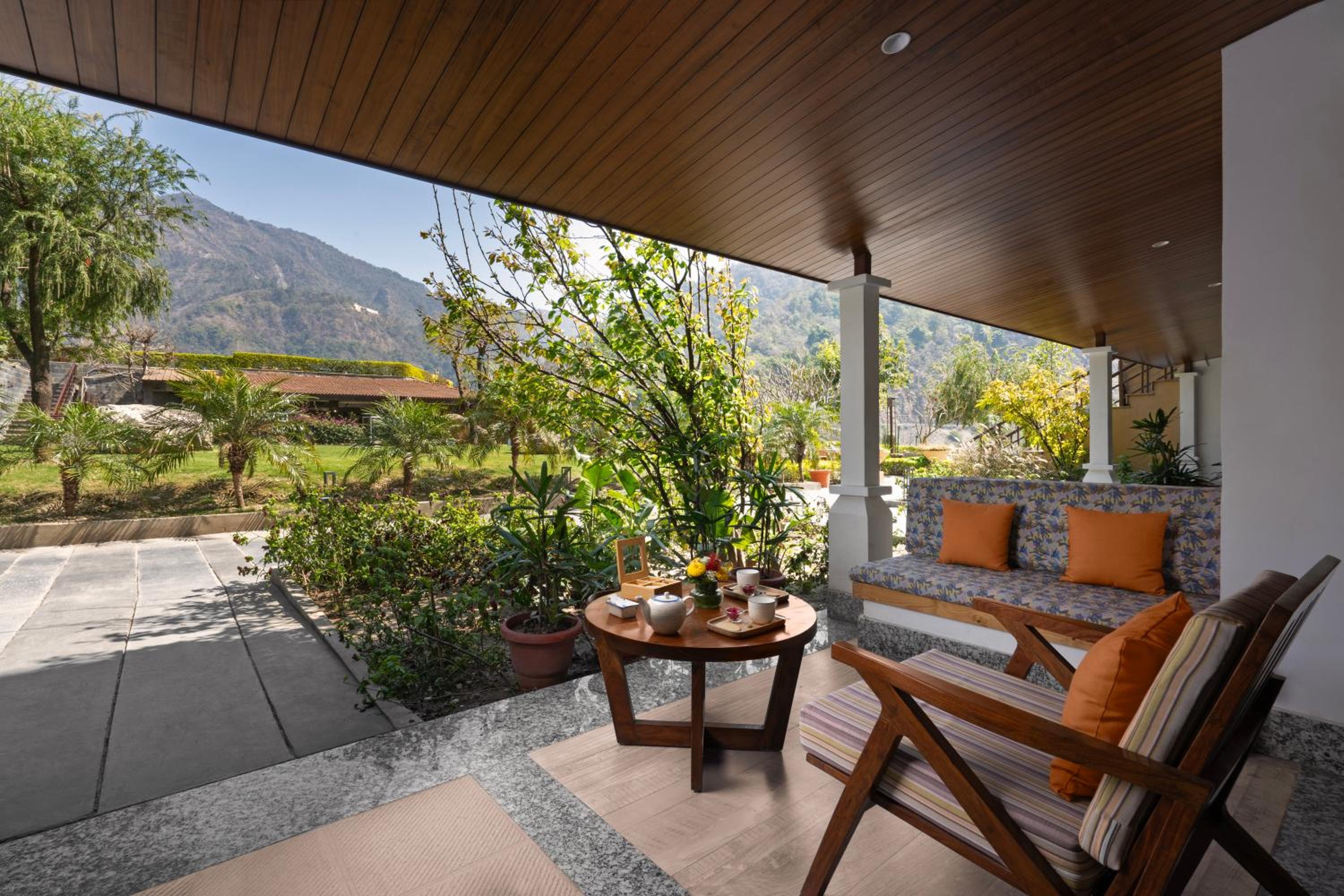 Superior Royal Room (Garden Facing) - Photo 3