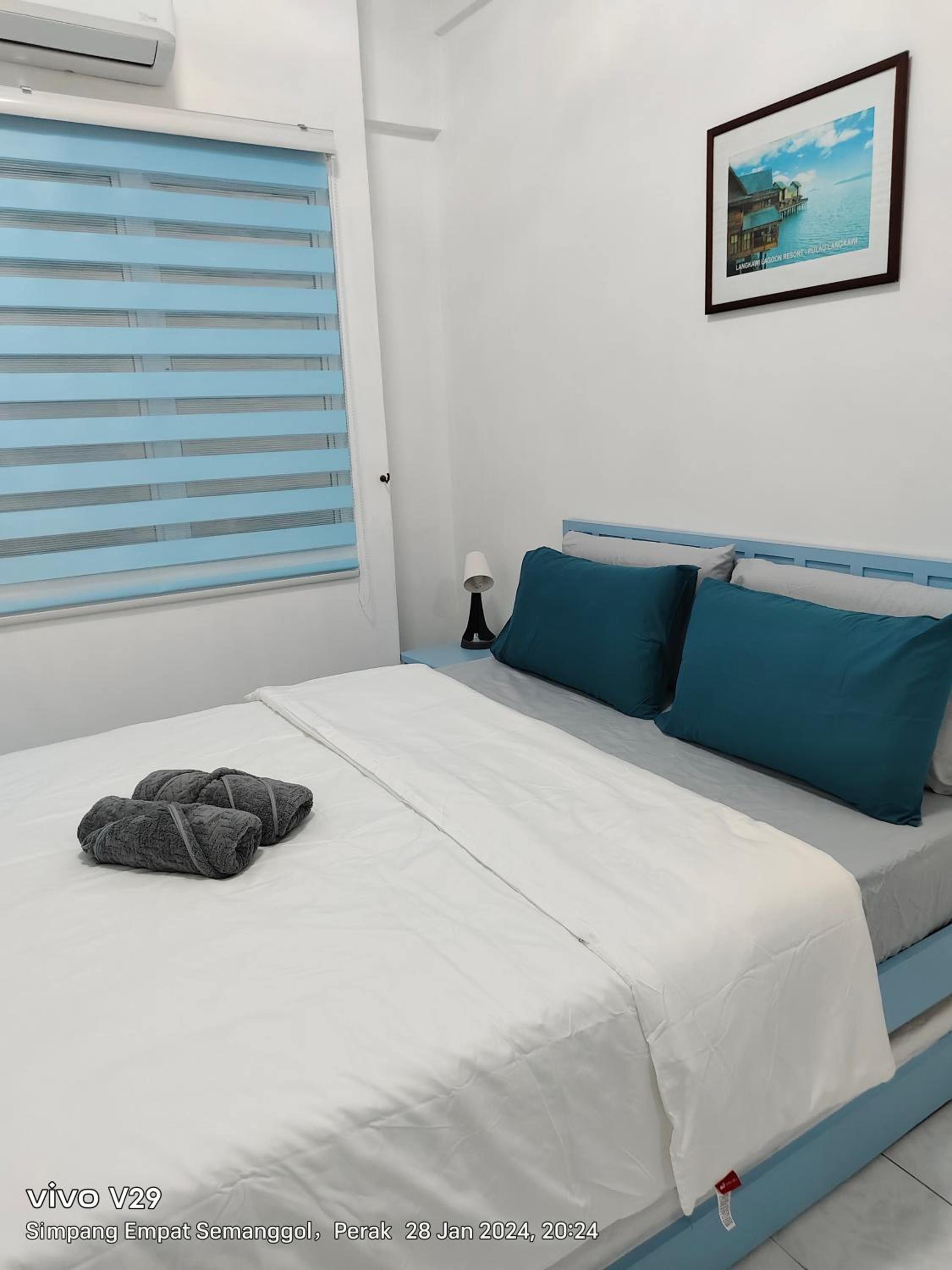 Studio Apartment photo 3
