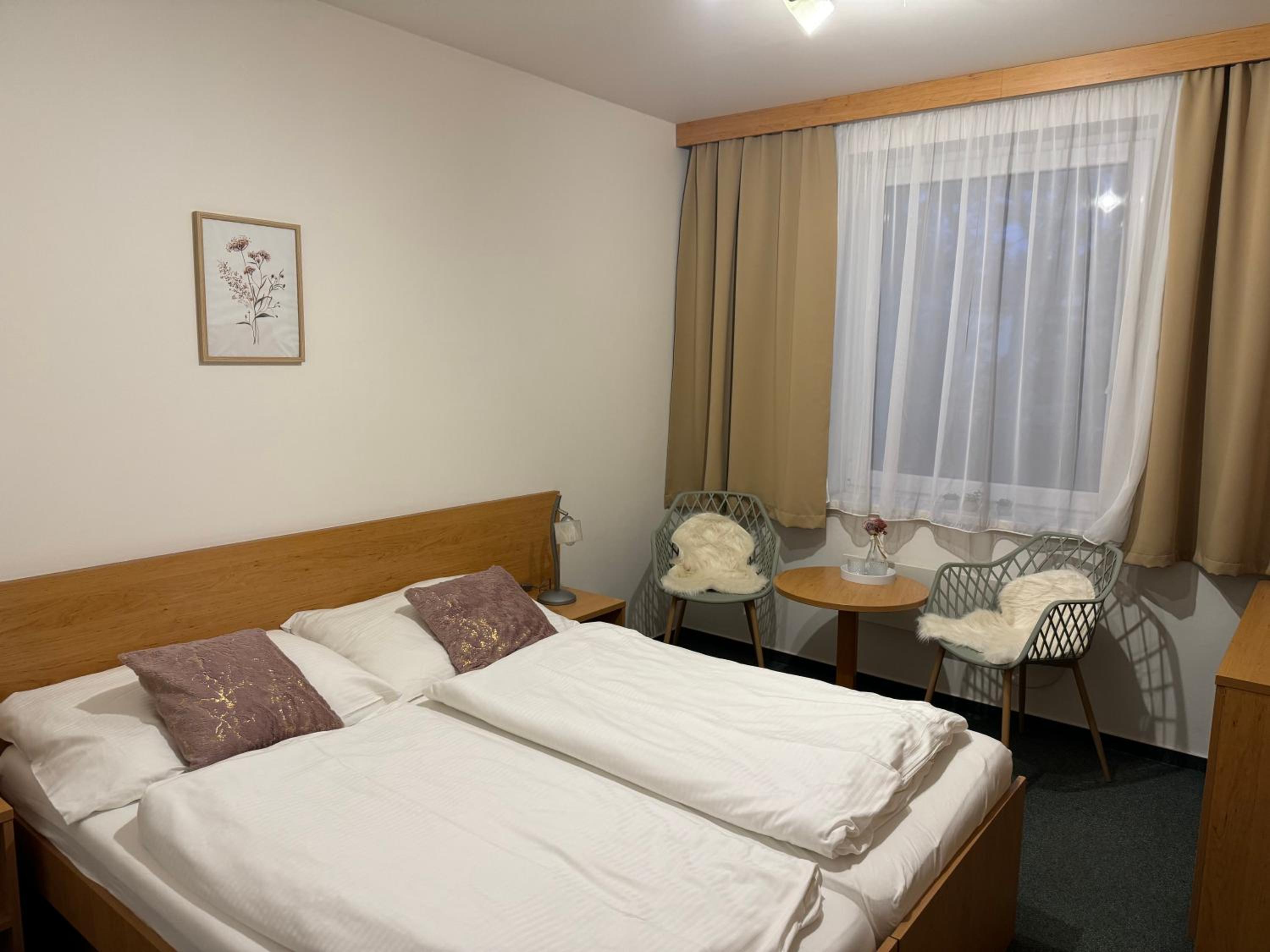 Studio Apartment photo 1